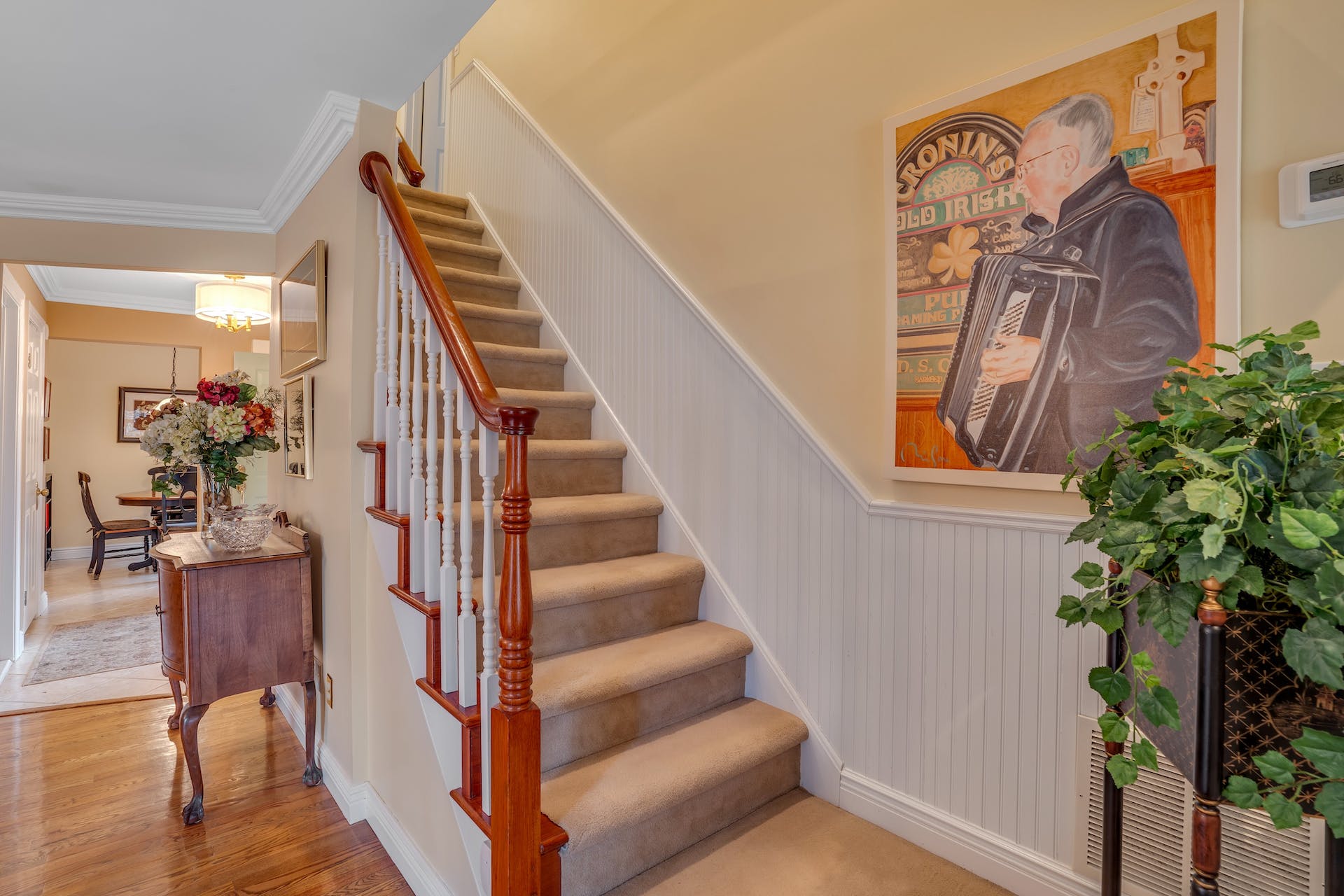 21 Crescent Hollow Court 