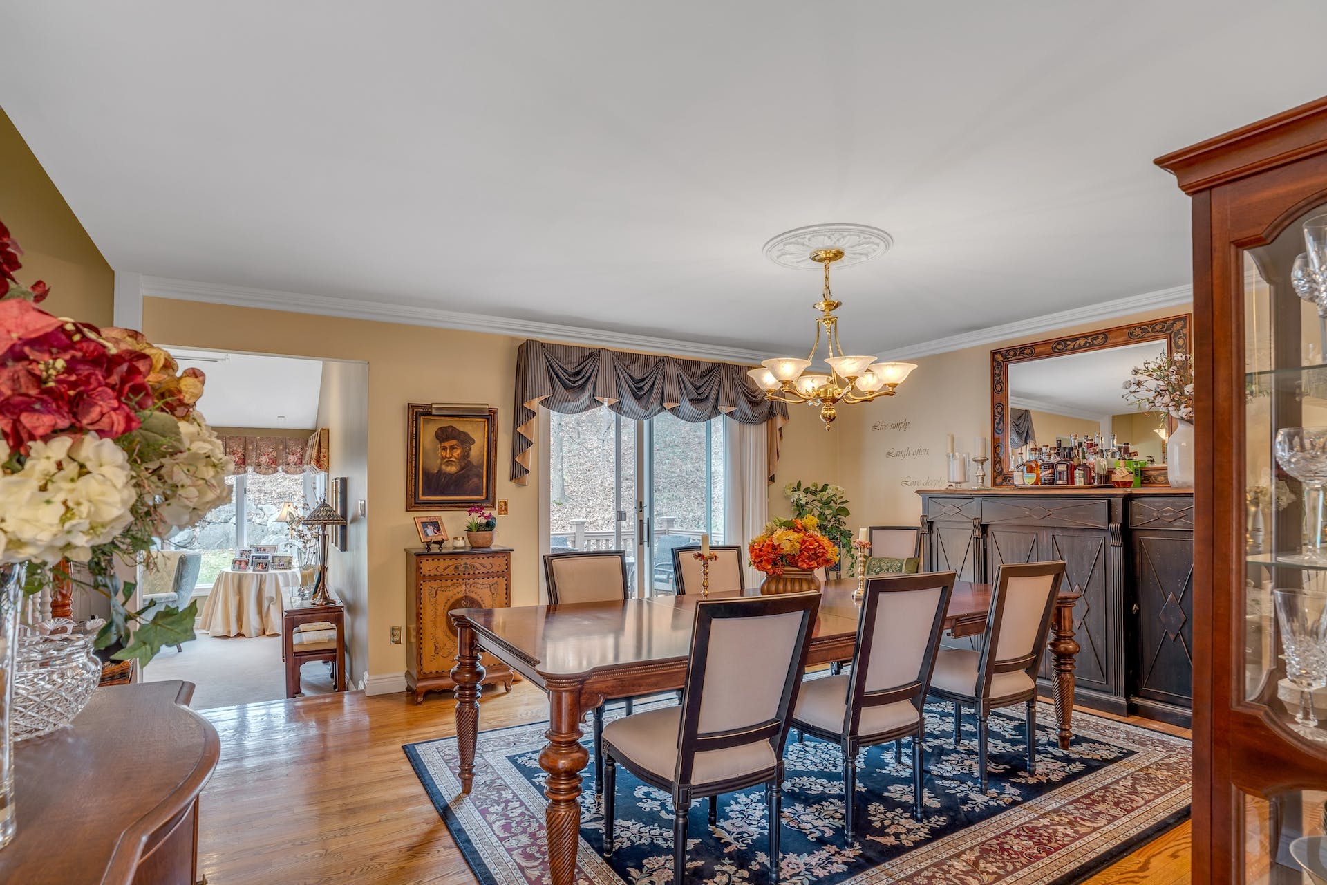 21 Crescent Hollow Court 