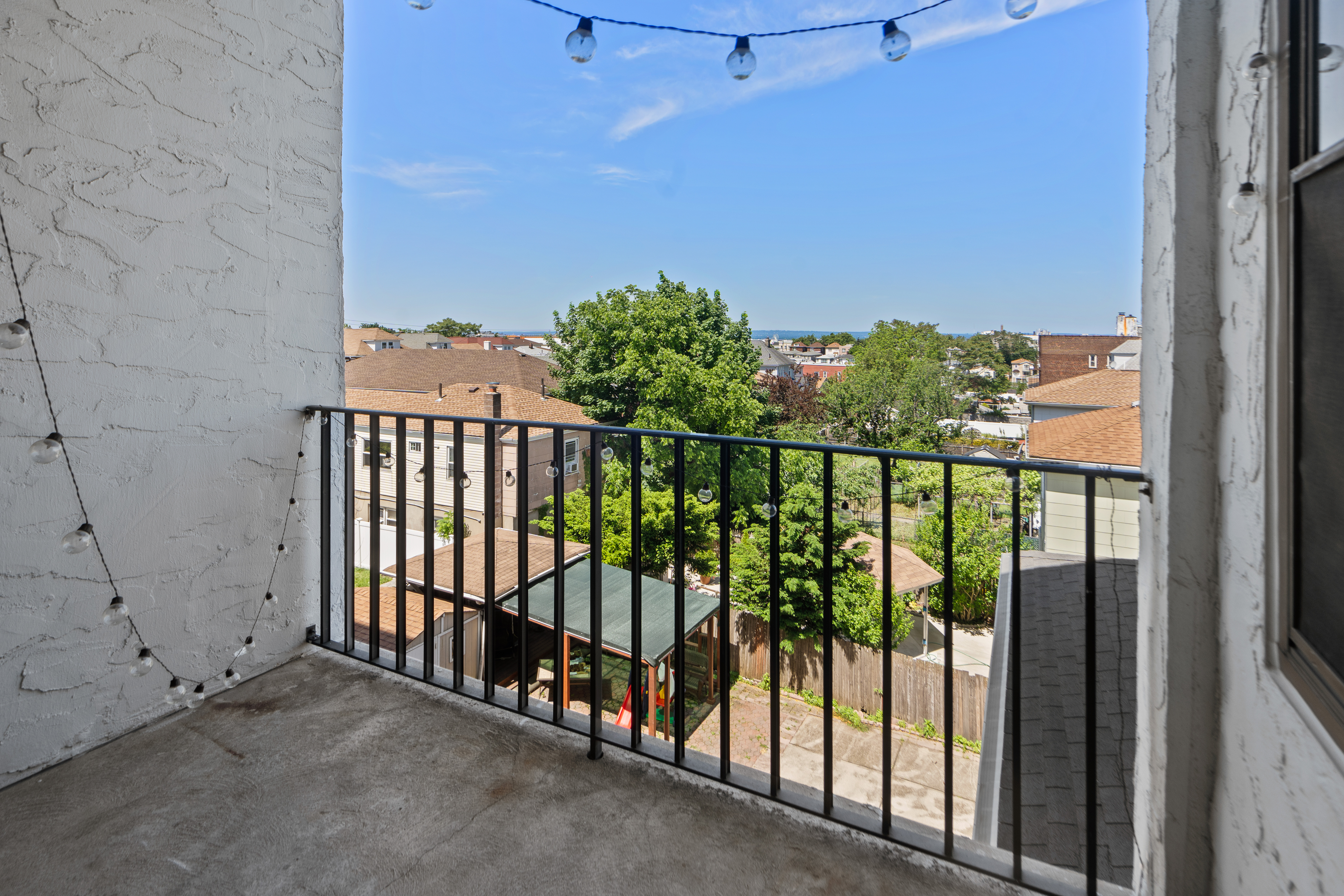 517 74th St #208 