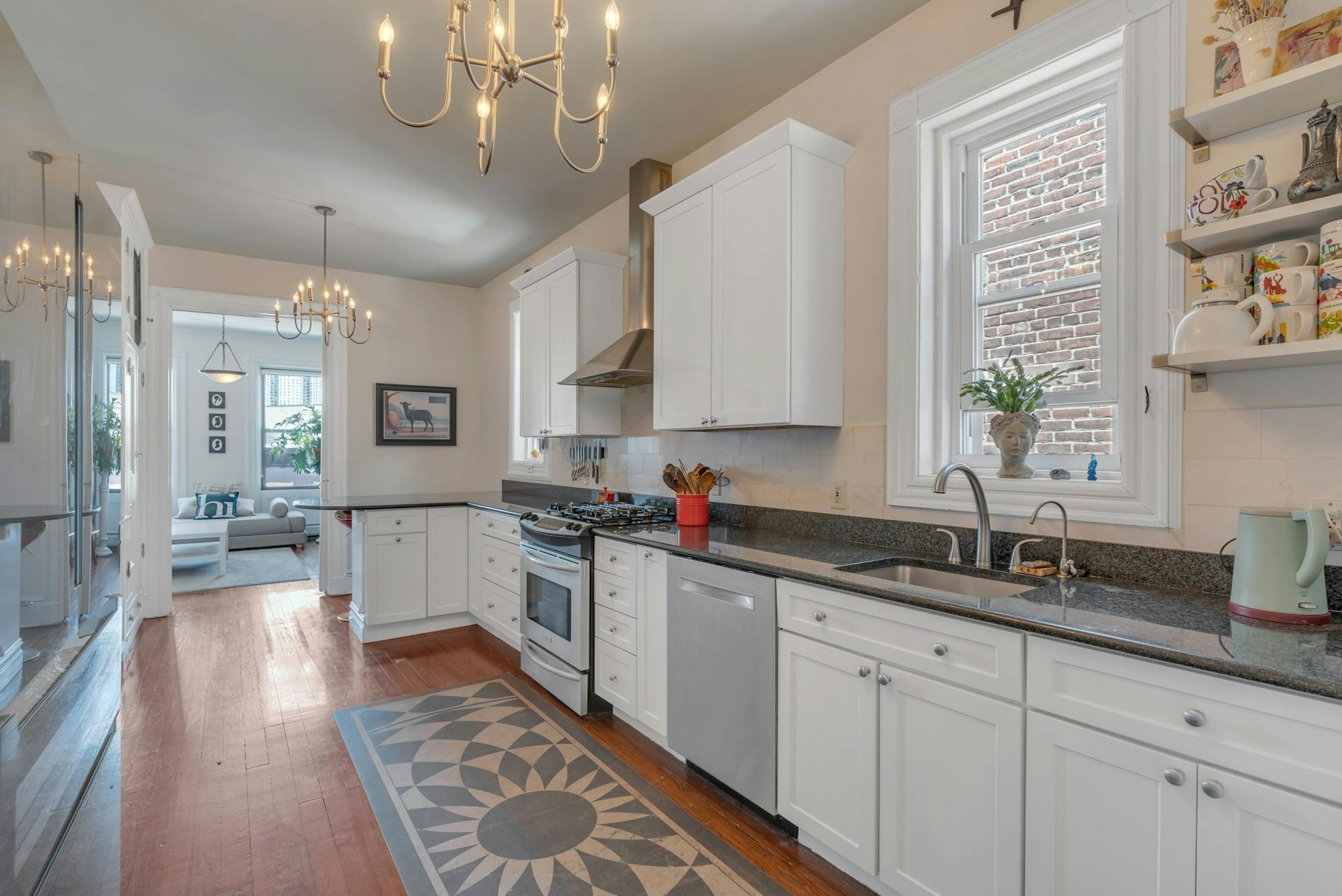1009 Willow Ave Unit# 5