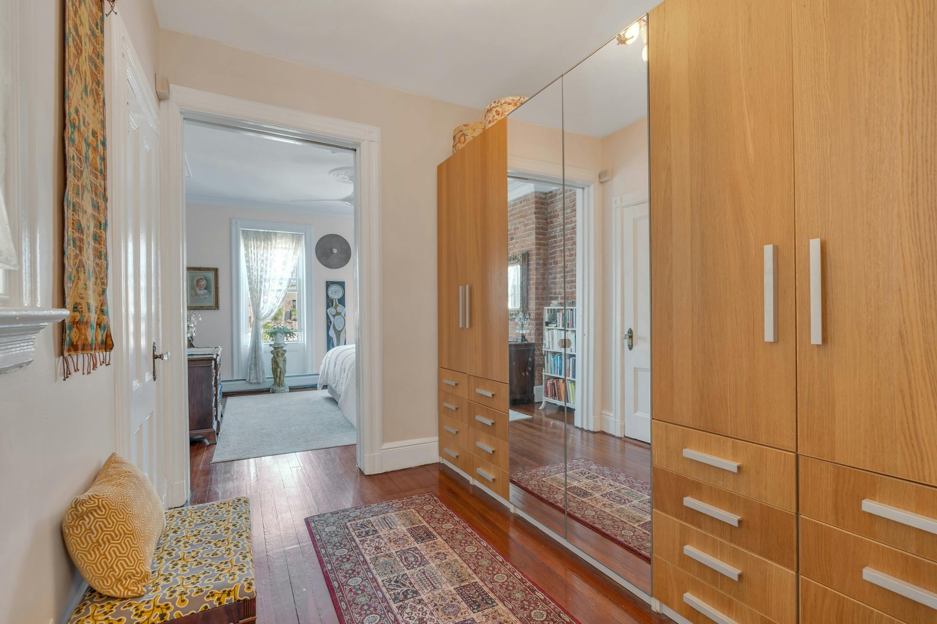 1009 Willow Ave Unit# 5