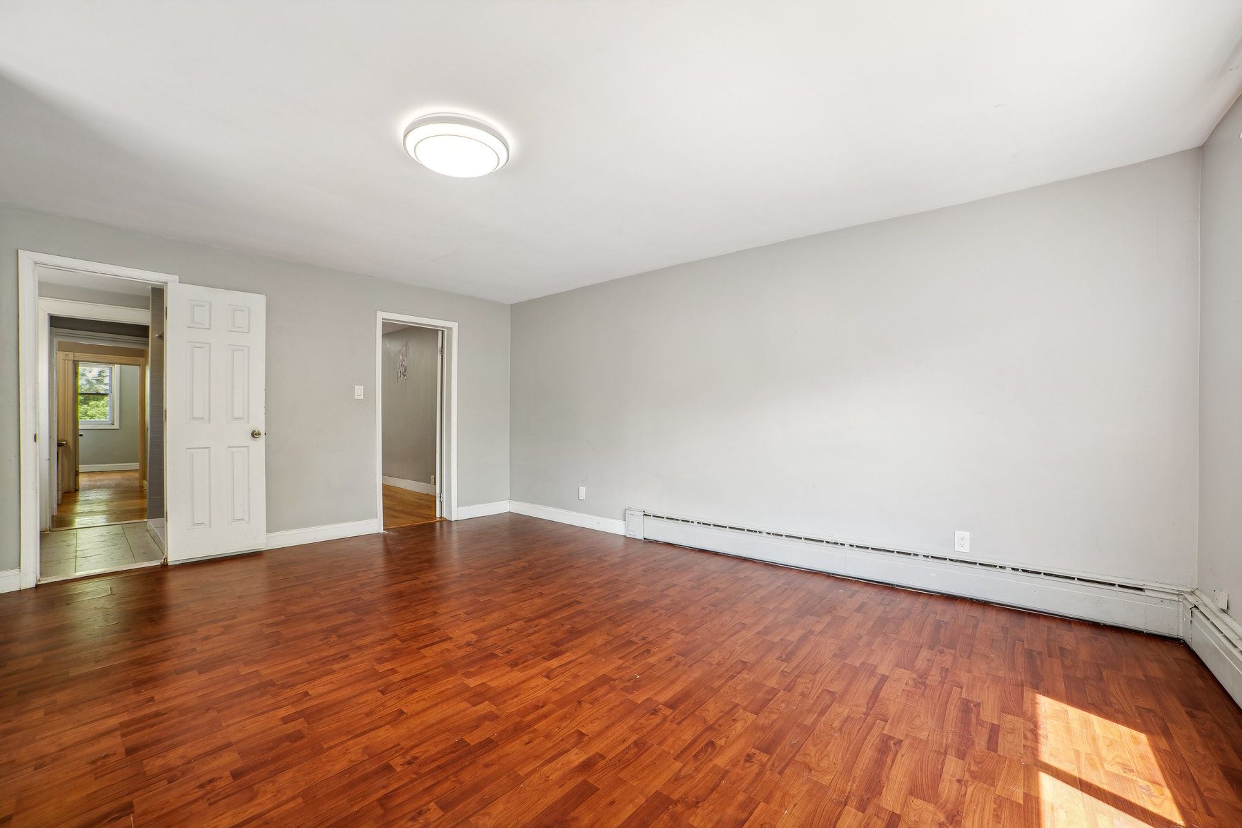 444 Mallory Ave 