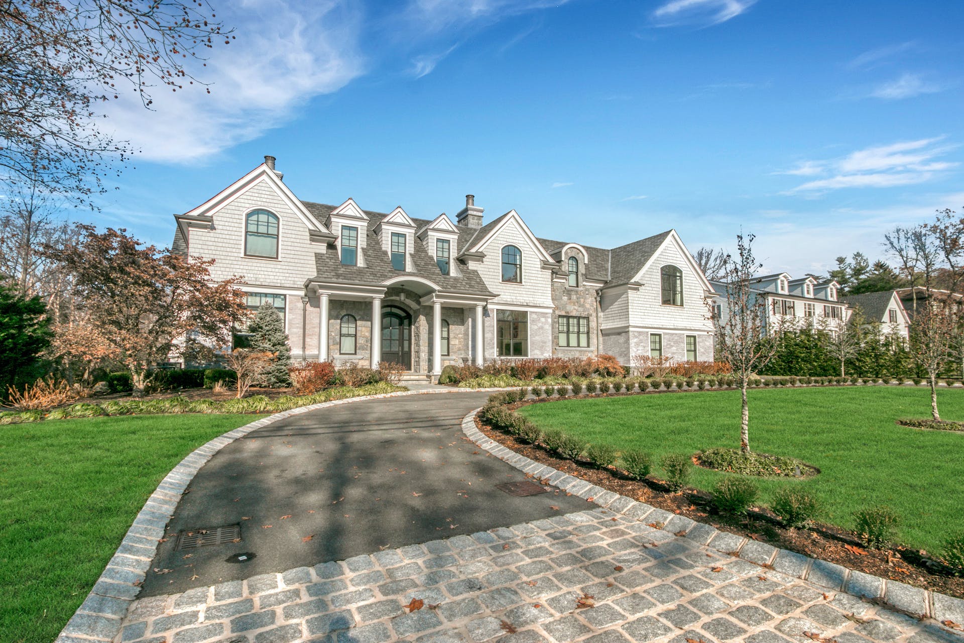 213 Buckingham Road