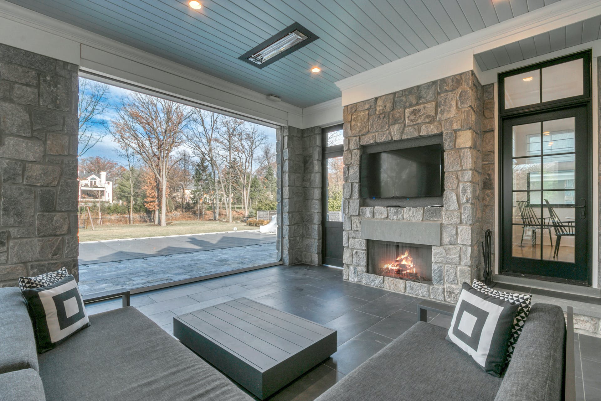 213 Buckingham Road