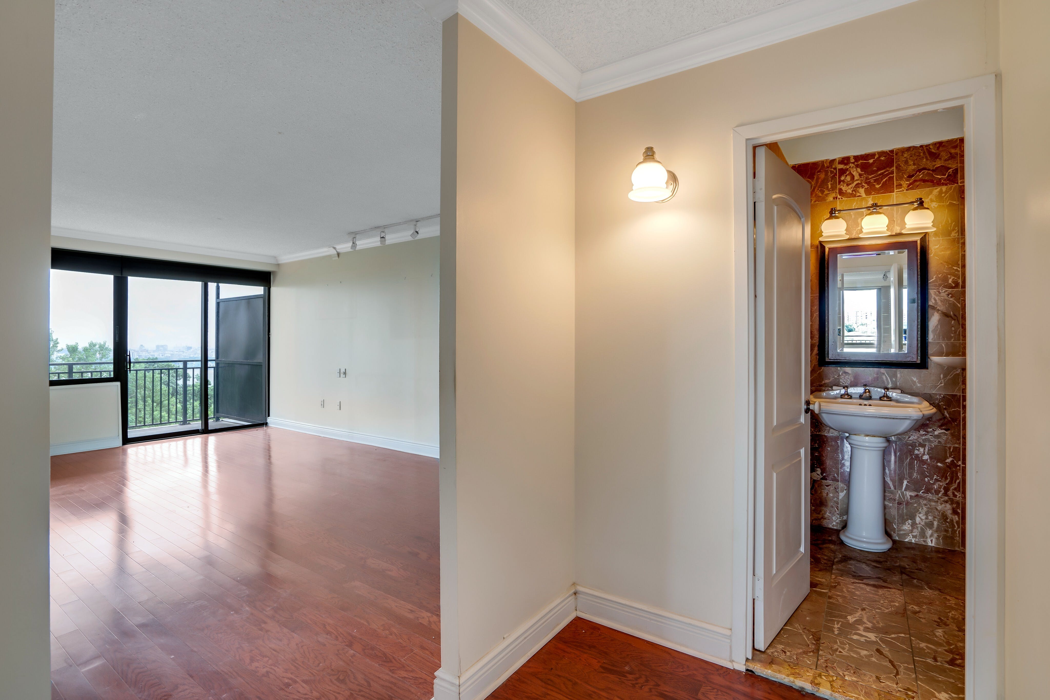 1500 Palisade Avenue Unit# 8A