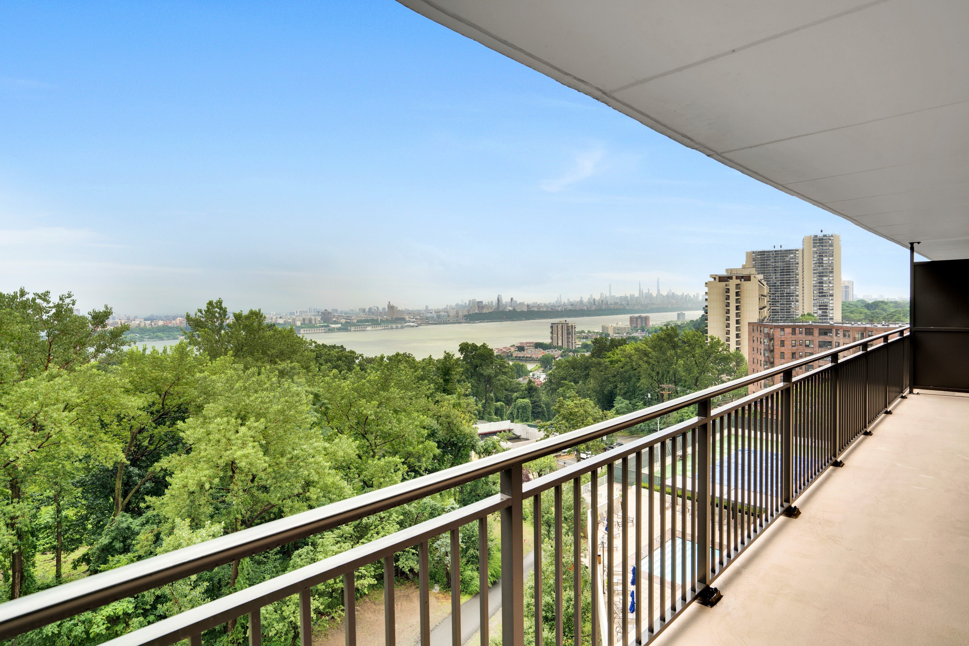 1500 Palisade Avenue Unit# 8A
