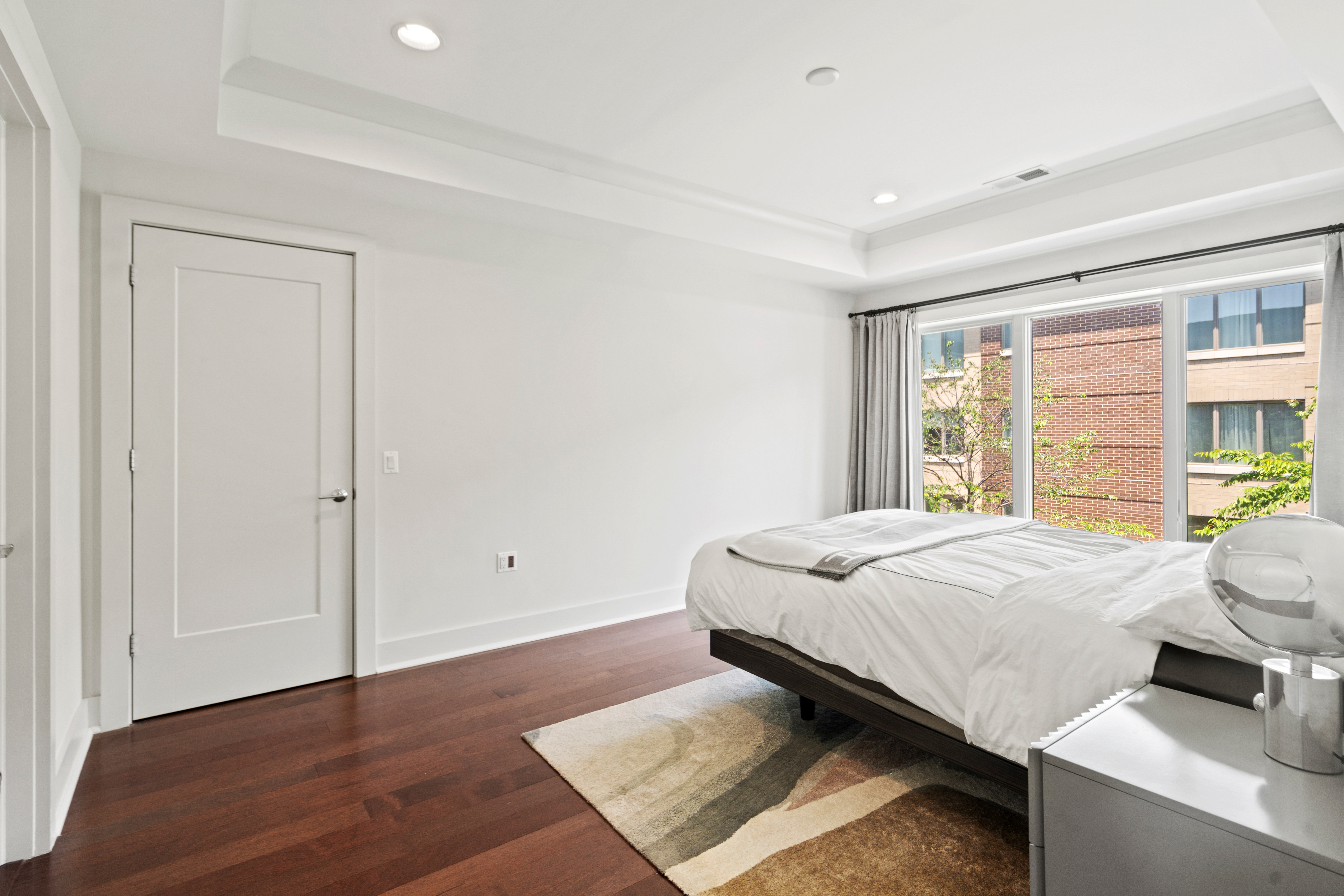 150 Henley Pl Unit# 303