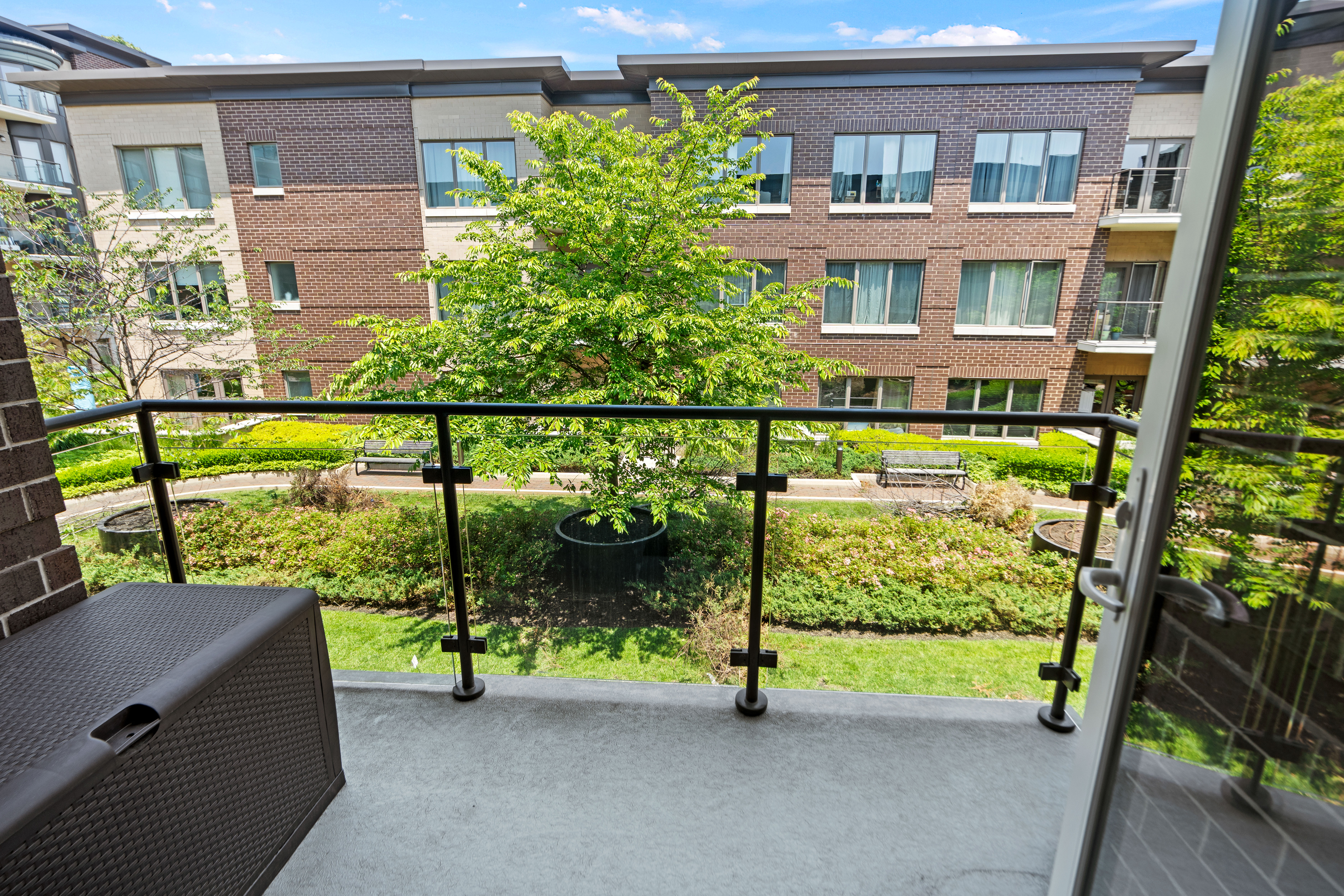 150 Henley Pl Unit# 303