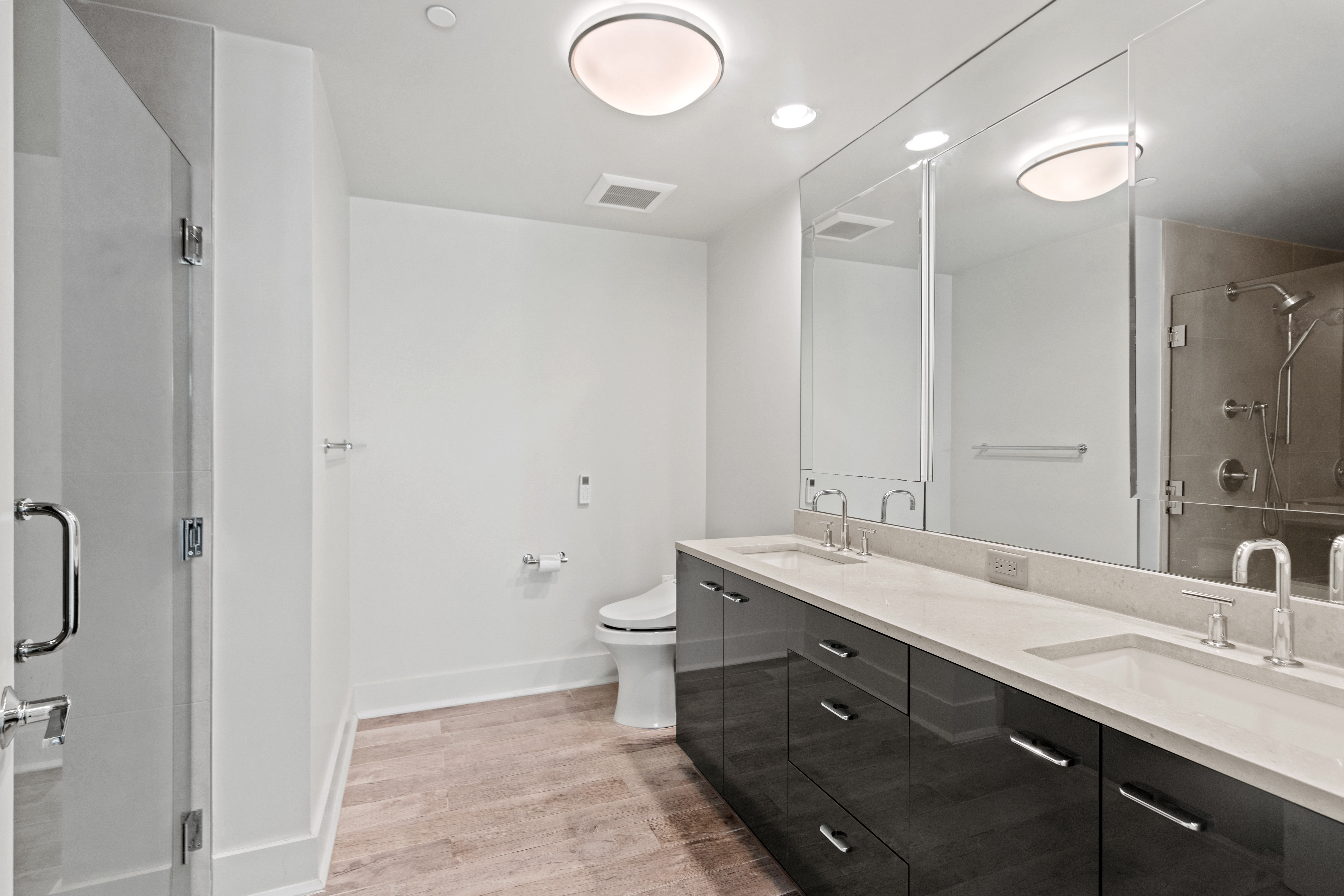 150 Henley Pl Unit# 303
