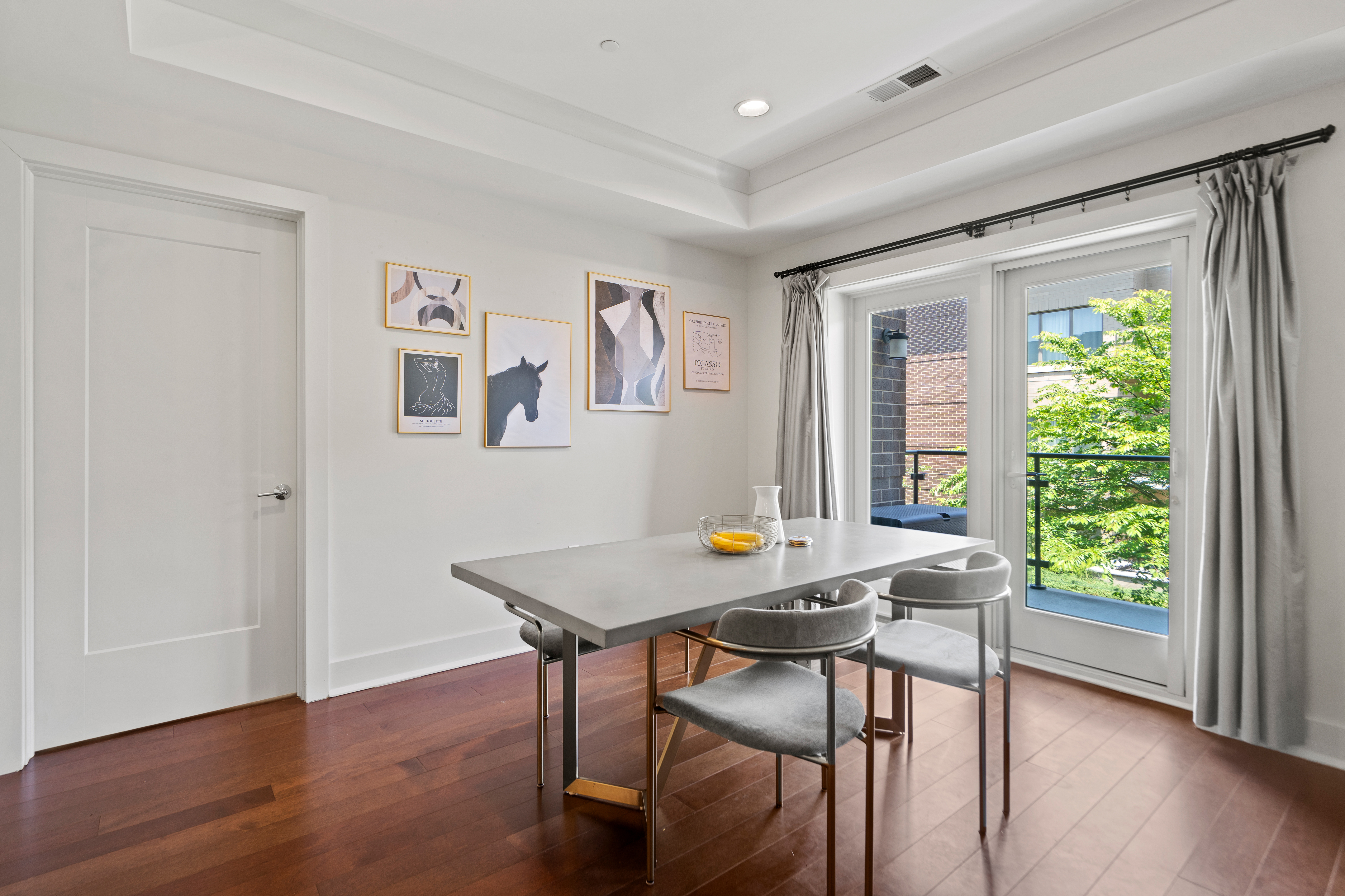 150 Henley Pl Unit# 303