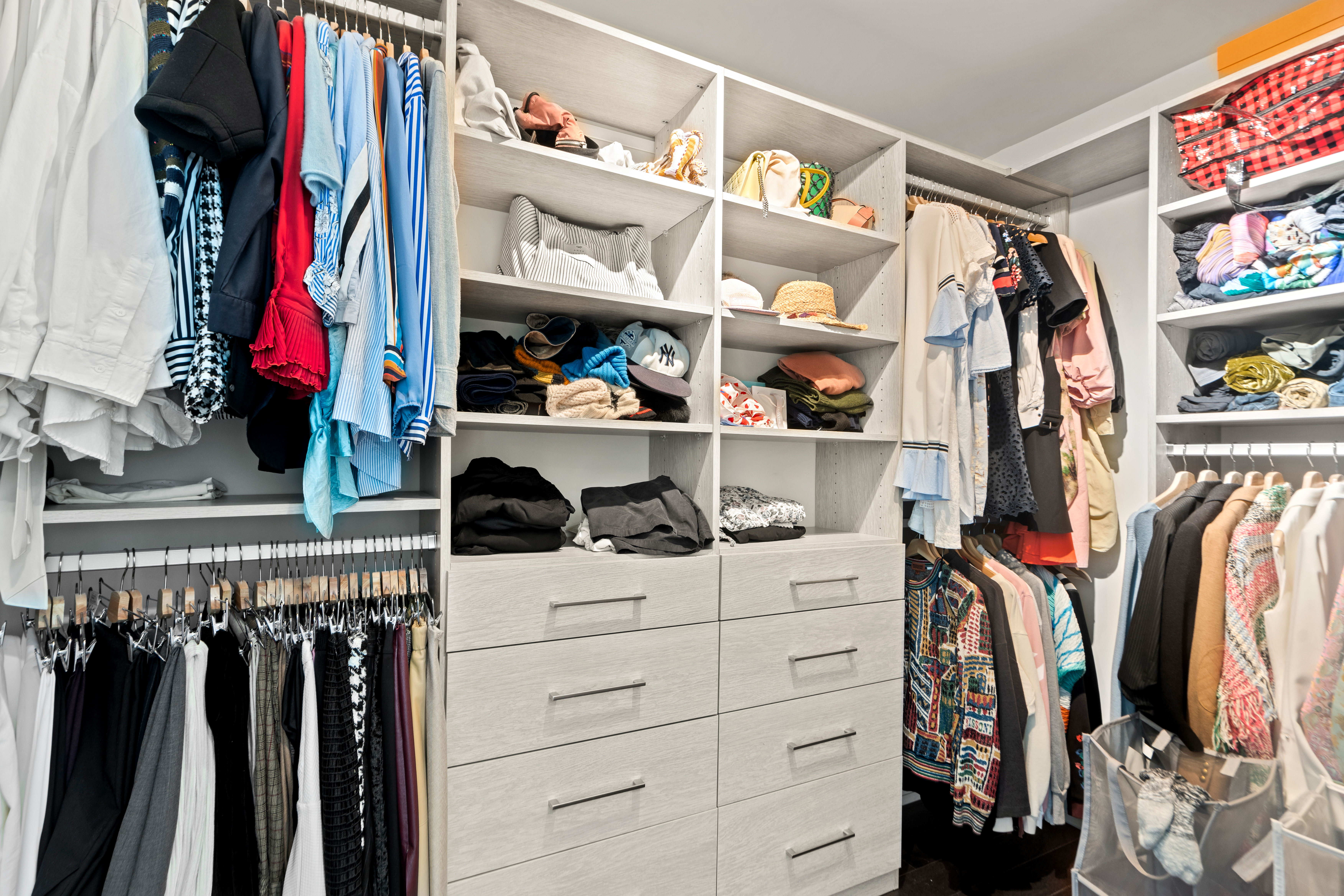 150 Henley Pl Unit# 303
