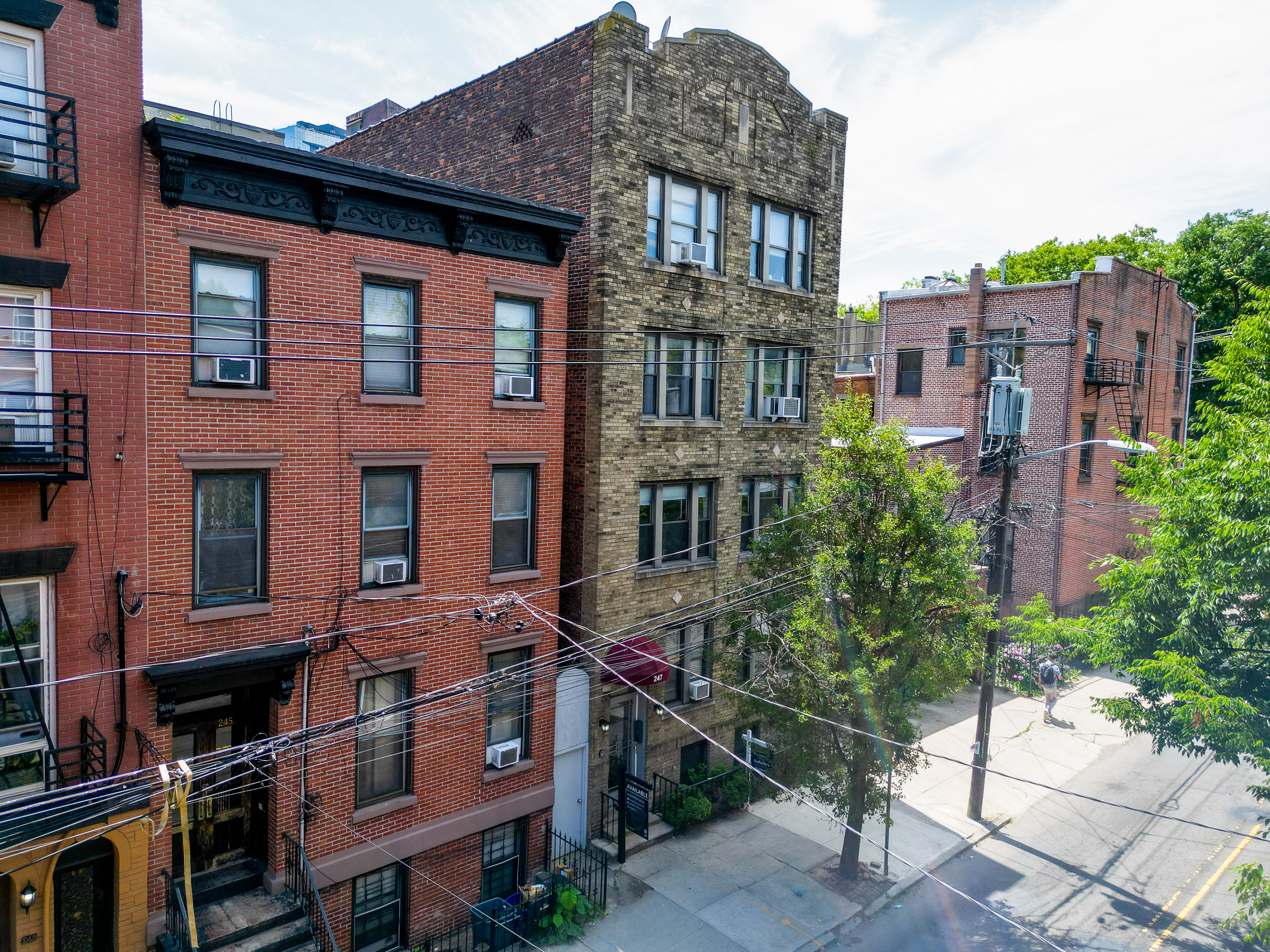 247 Montgomery St #B 