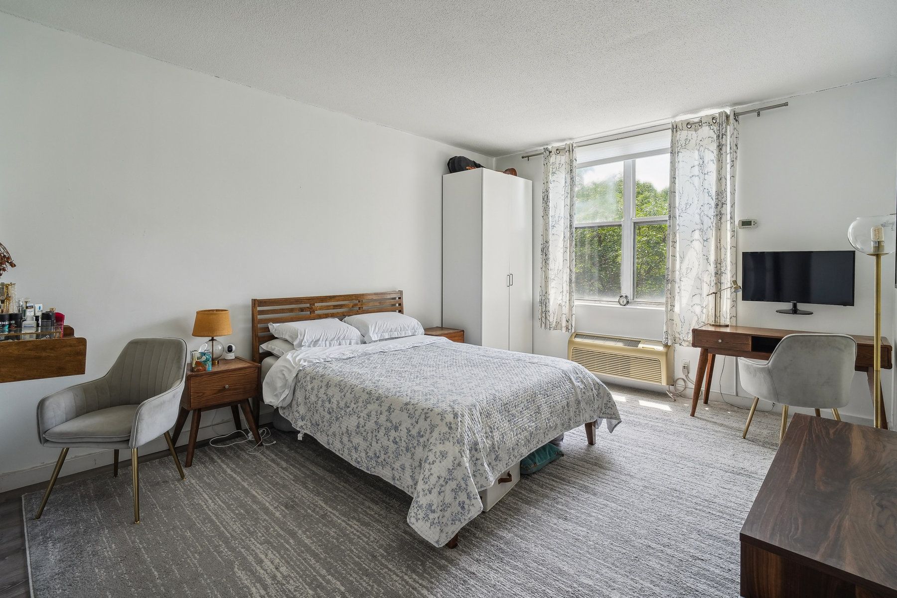200 Grand Cove Way Unit# PH-5B