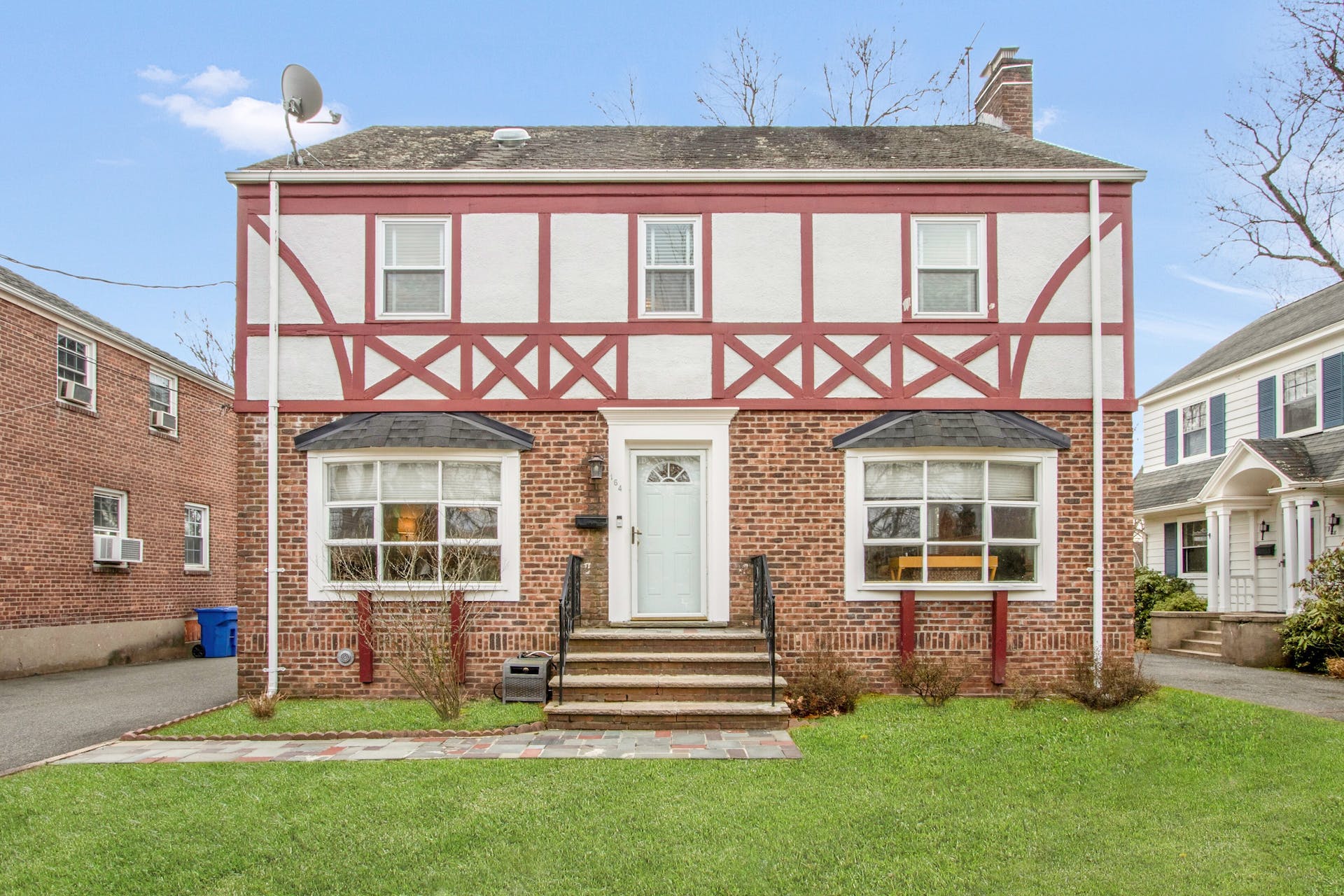 164 West Hudson Avenue