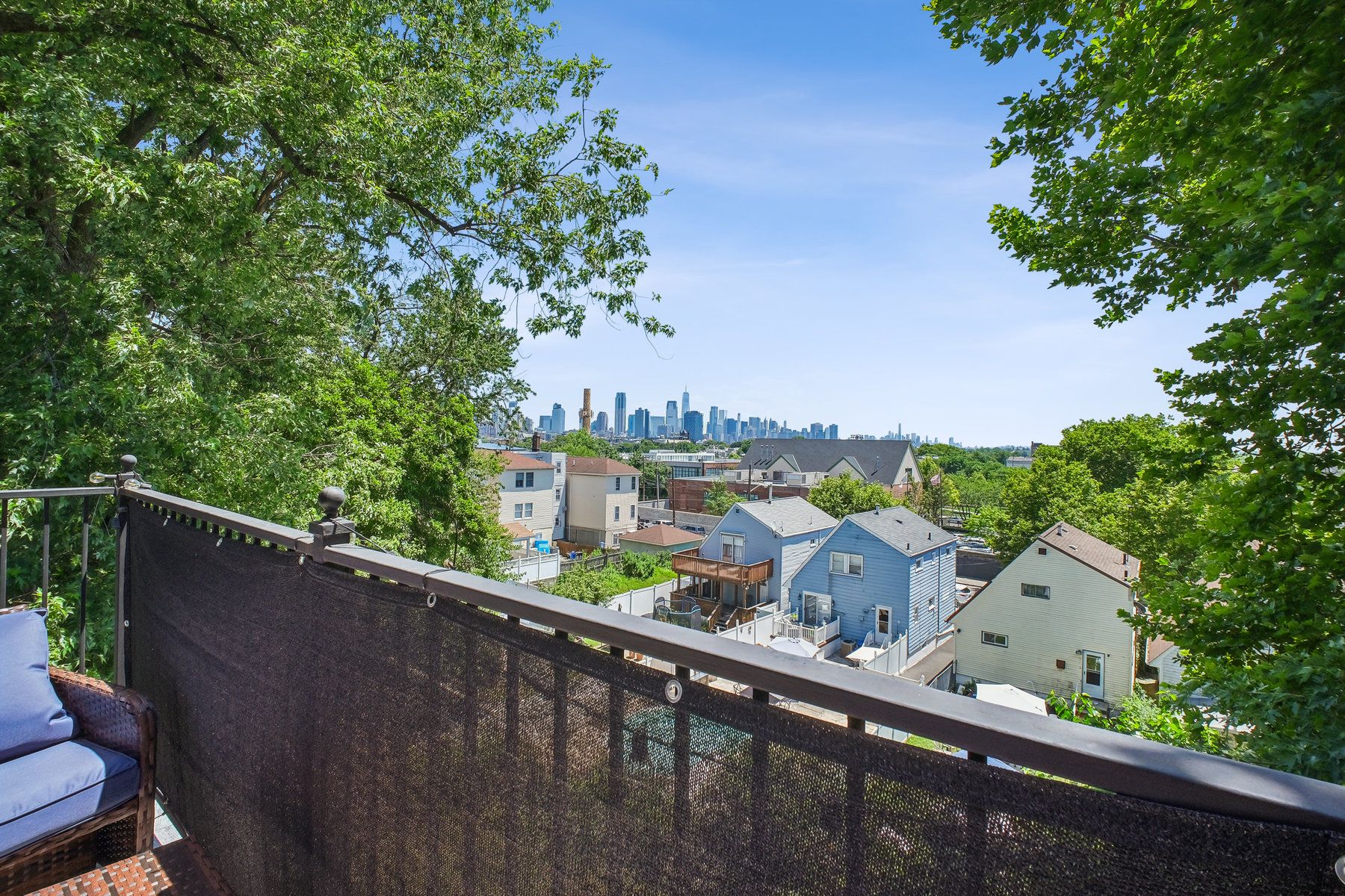 298 Arlington Ave 
