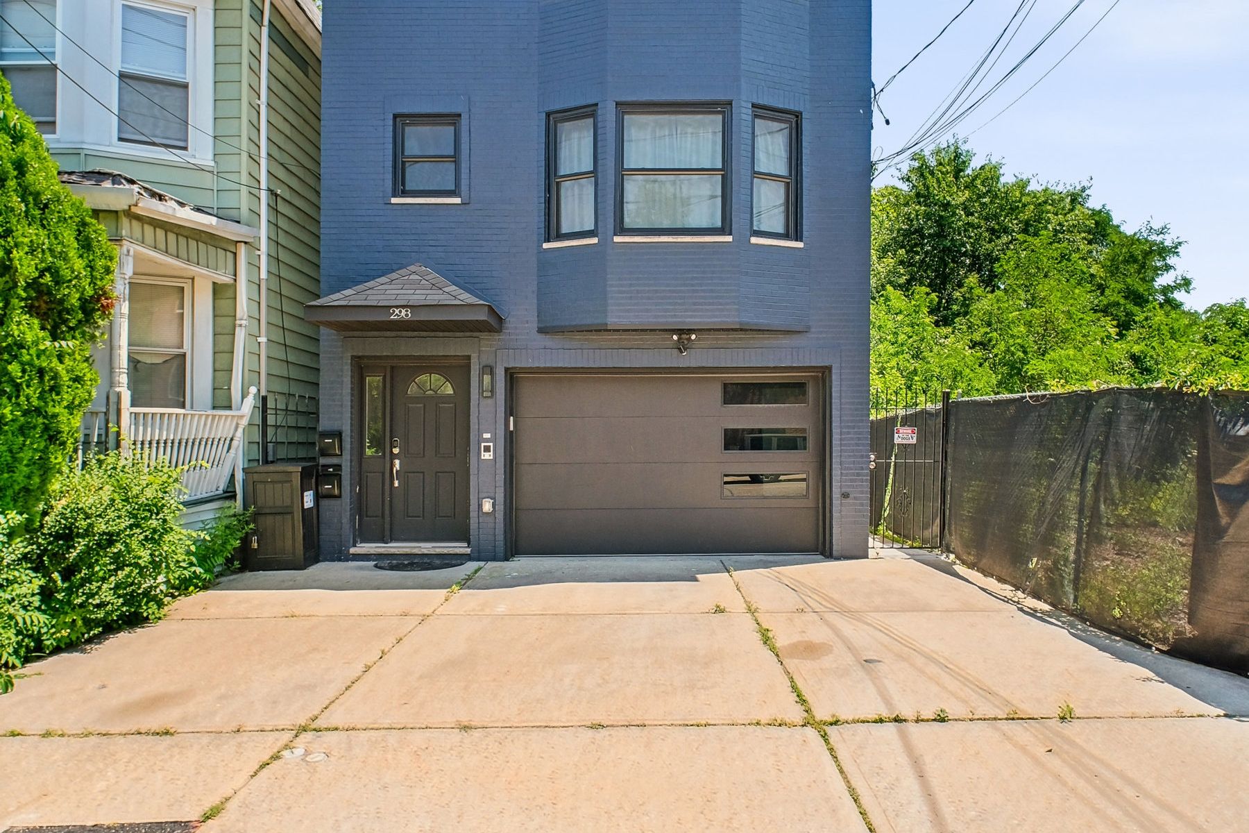 298 Arlington Ave 