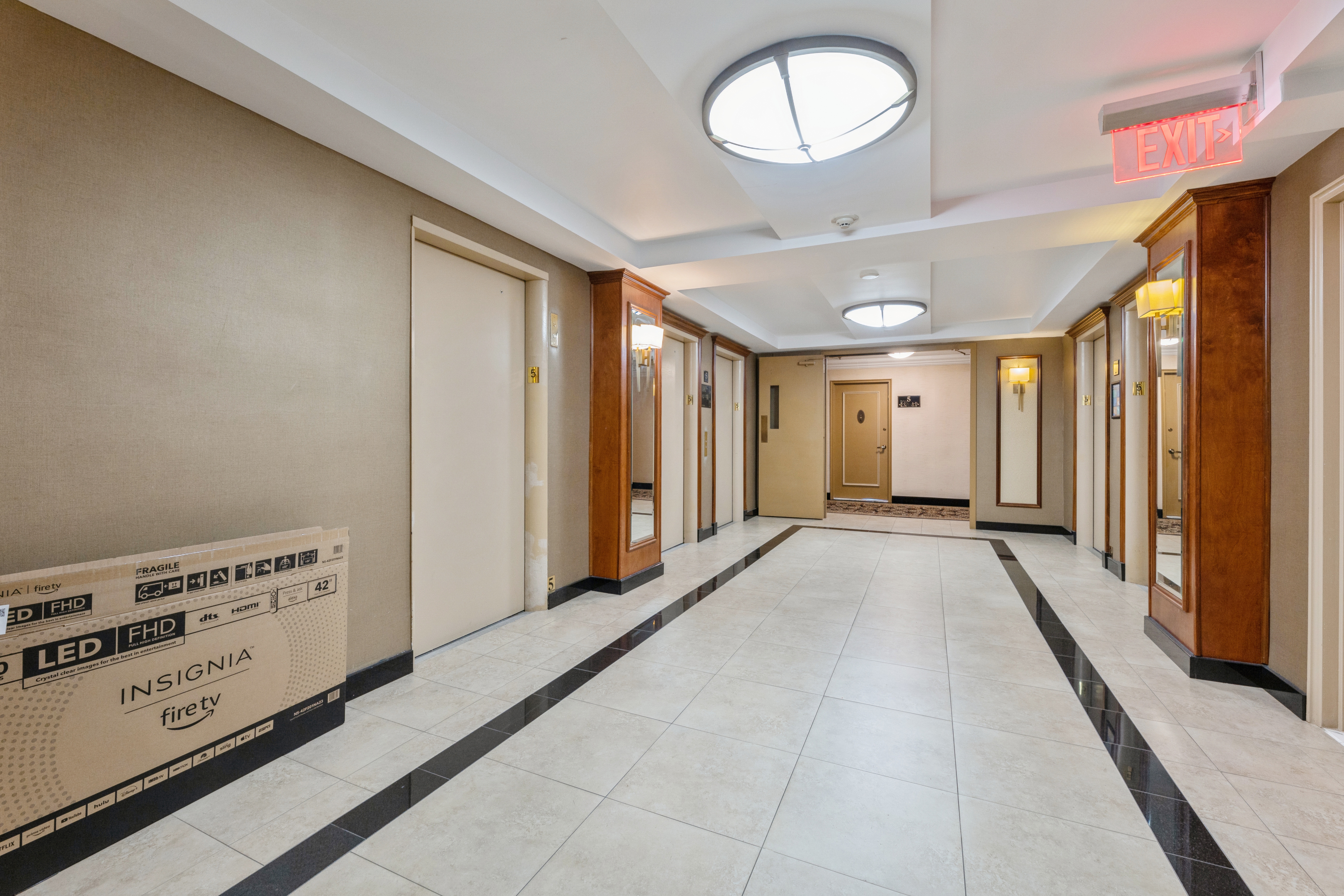 2000 Linwood Avenue Unit# 5W
