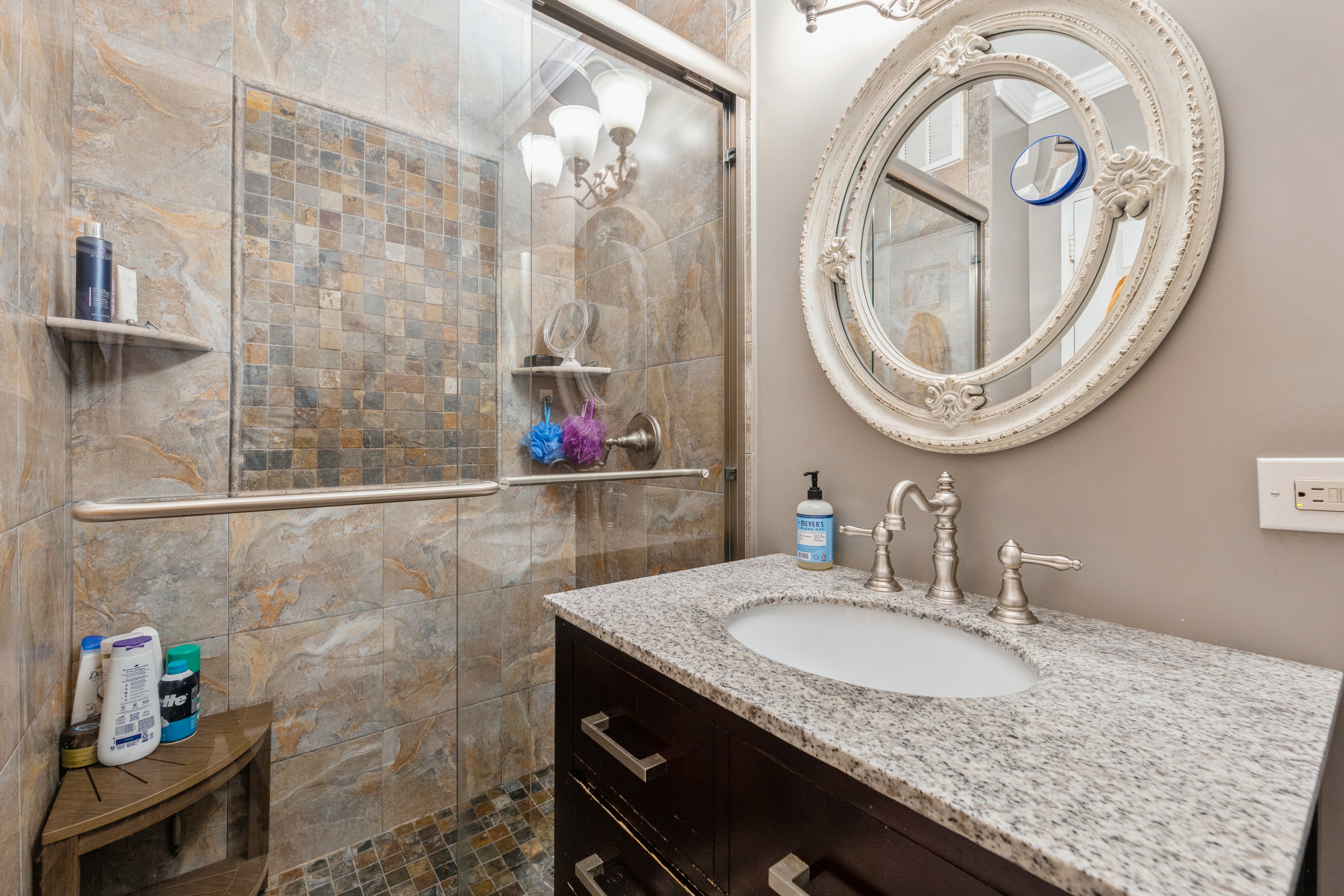2000 Linwood Avenue Unit# 5W