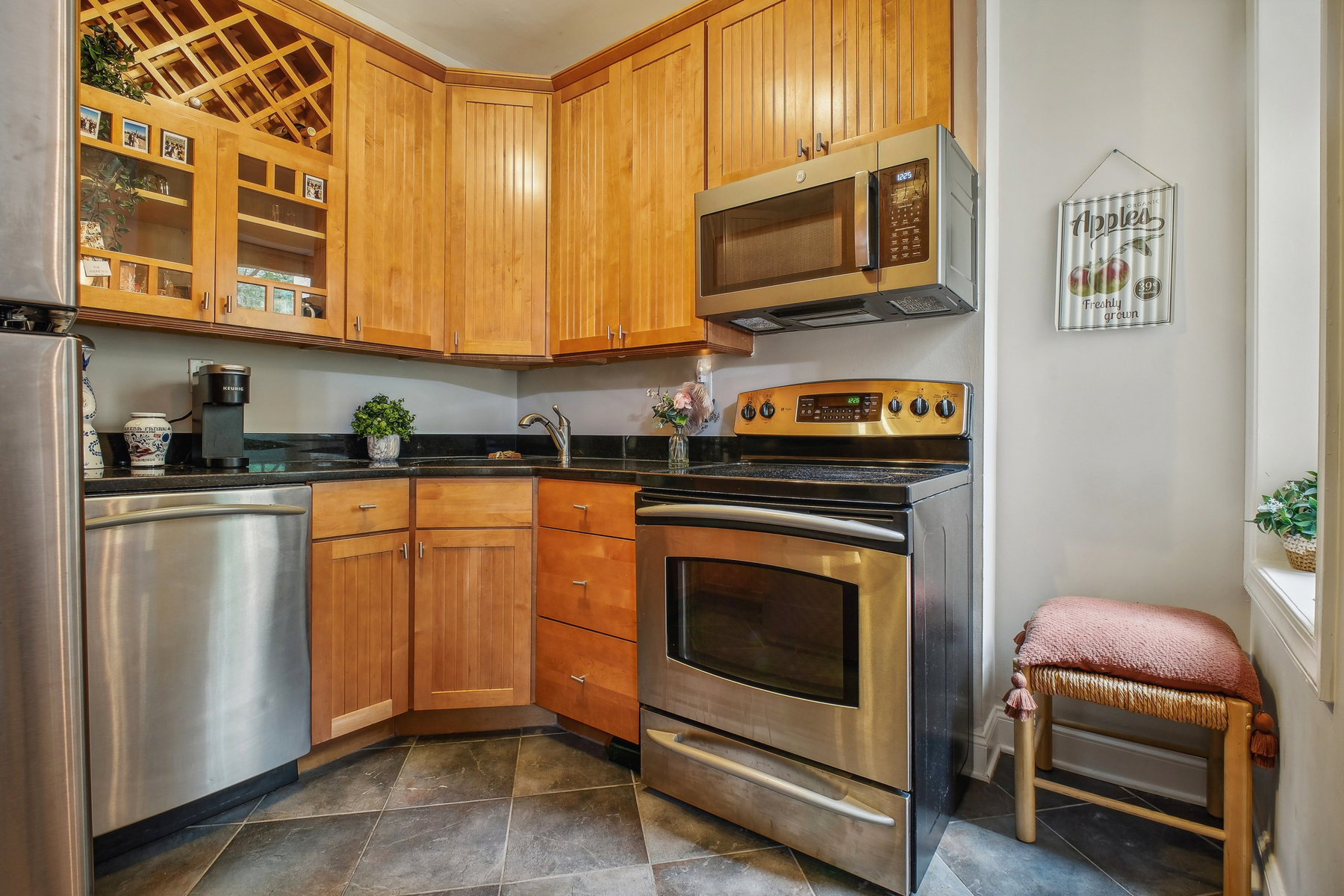 1016 Willow Ave Unit# 203