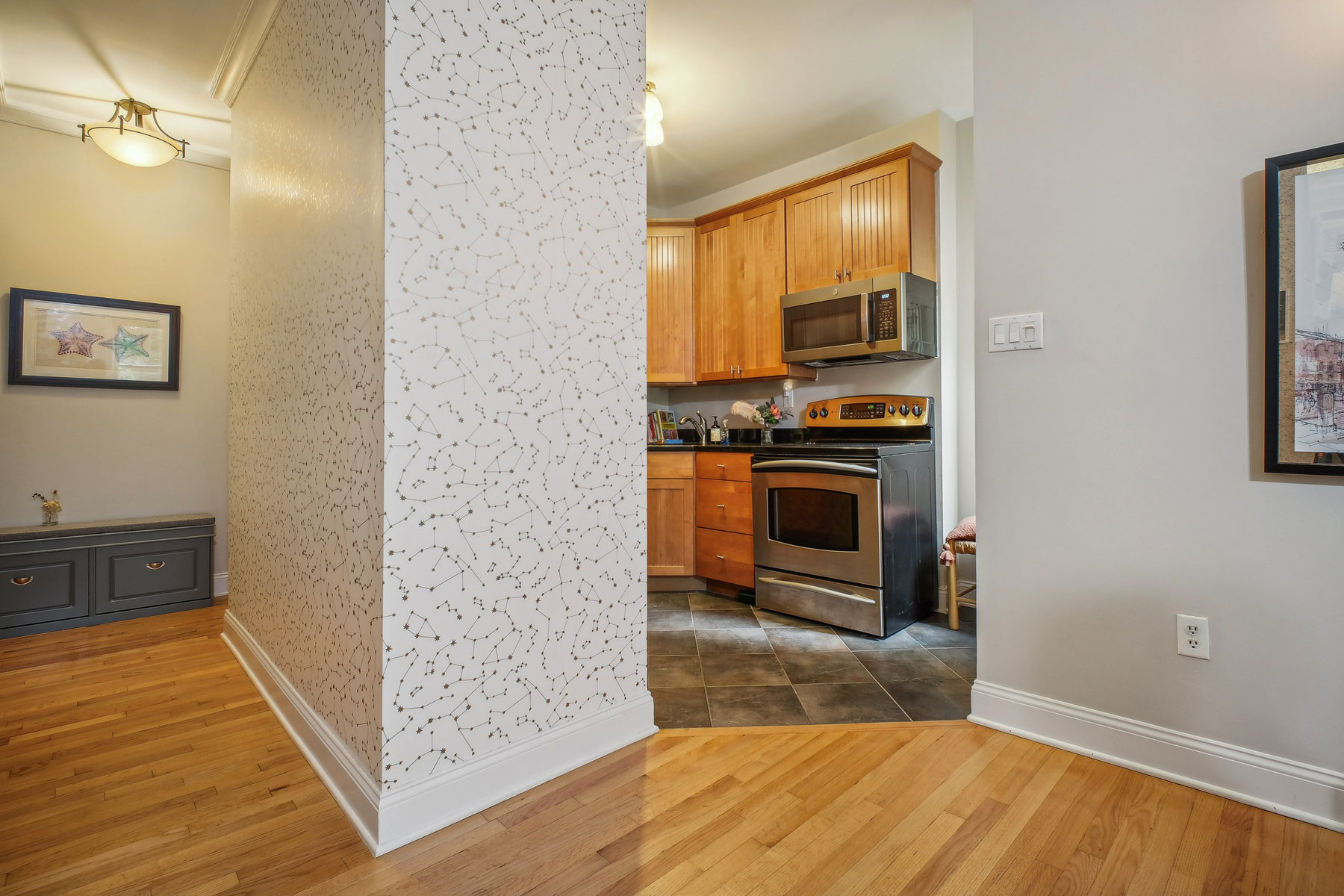 1016 Willow Ave Unit# 203