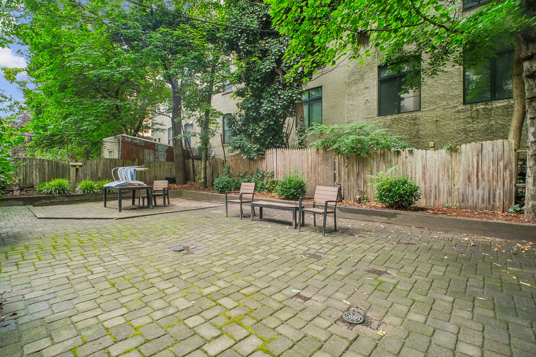 1016 Willow Ave Unit# 203