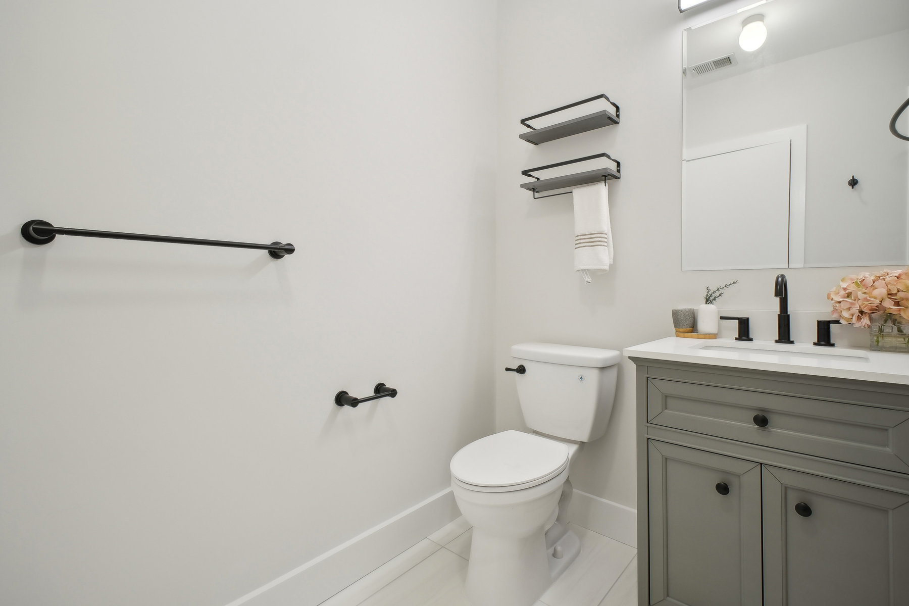 159 2nd St Unit# 1103
