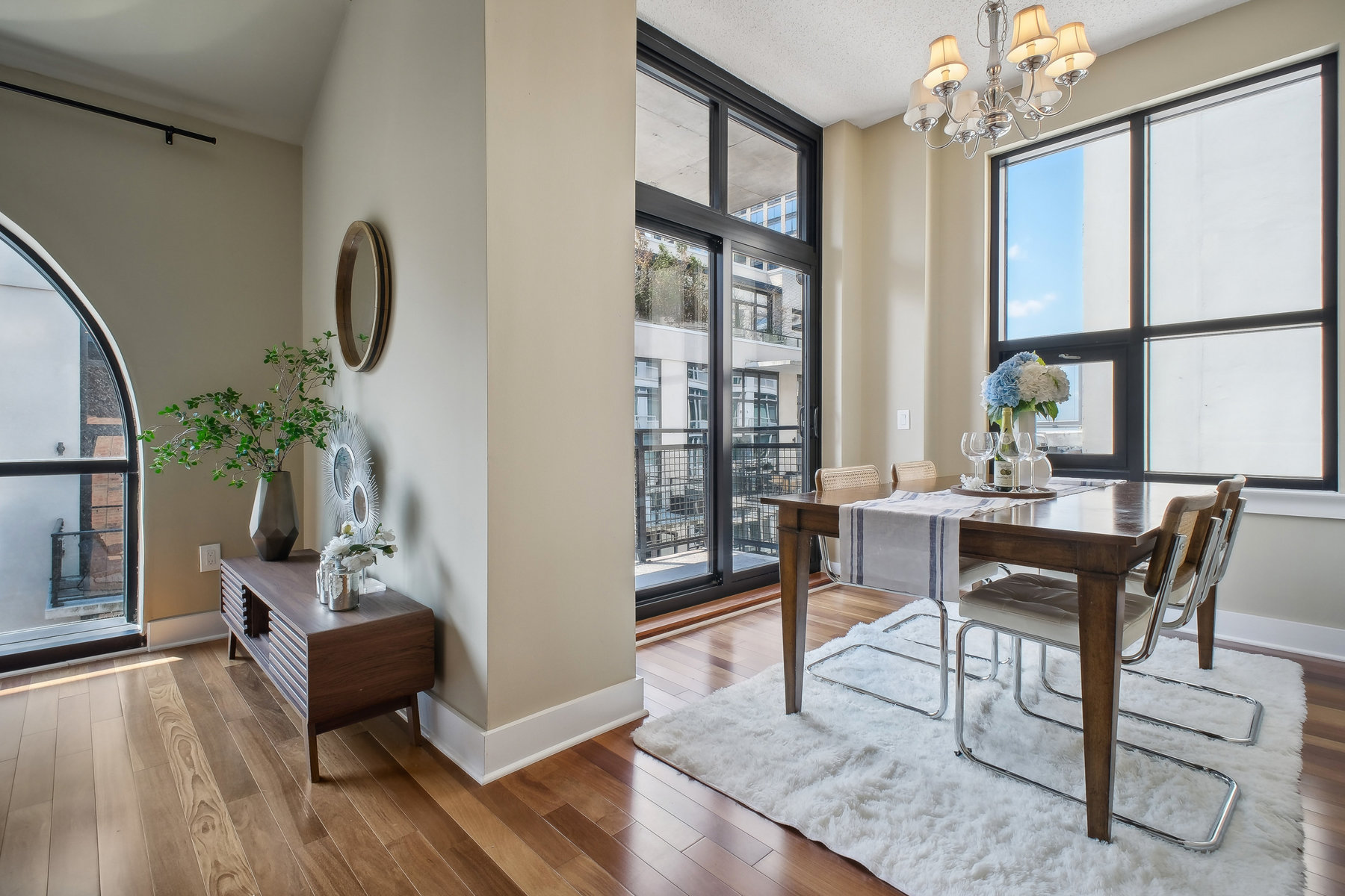 159 2nd St Unit# 1103