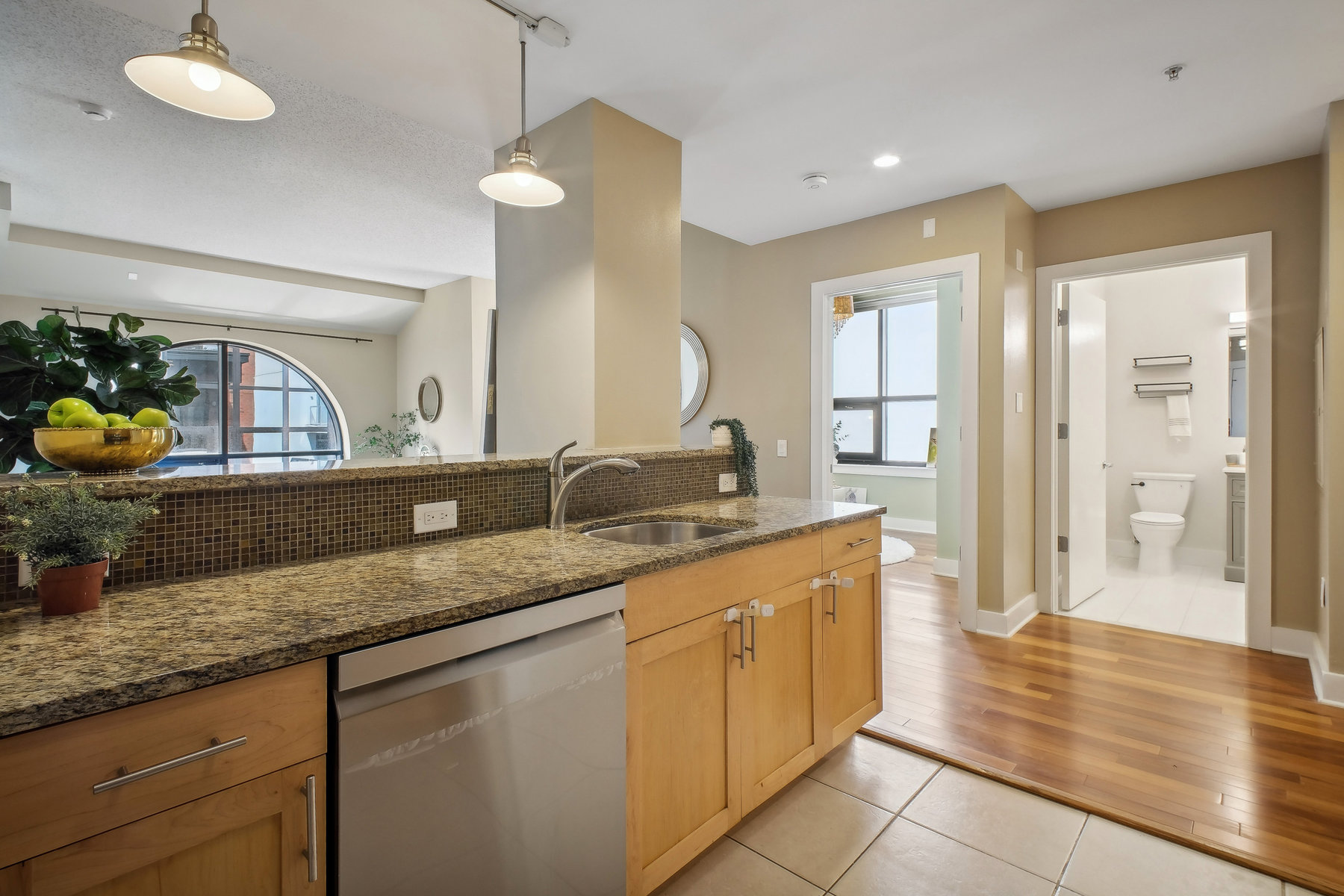 159 2nd St Unit# 1103