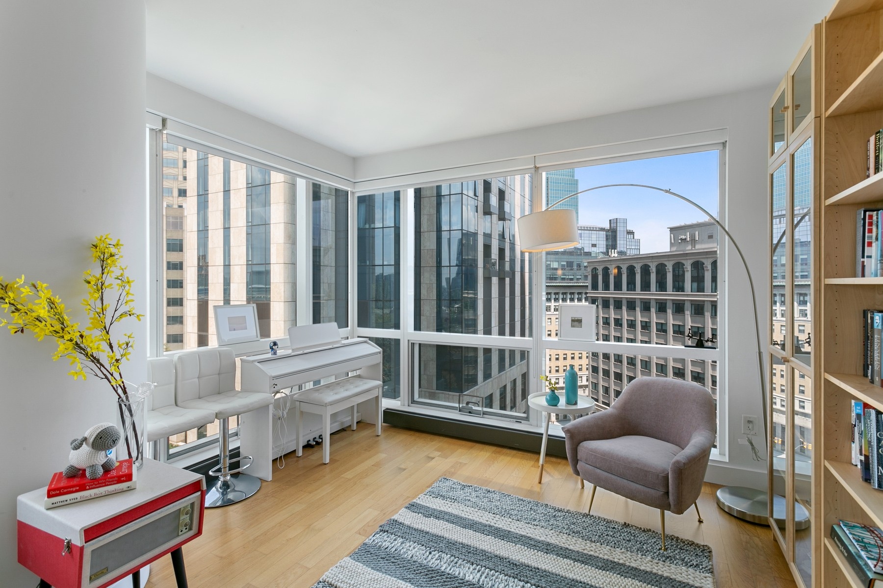 77 Hudson St Unit# 1403