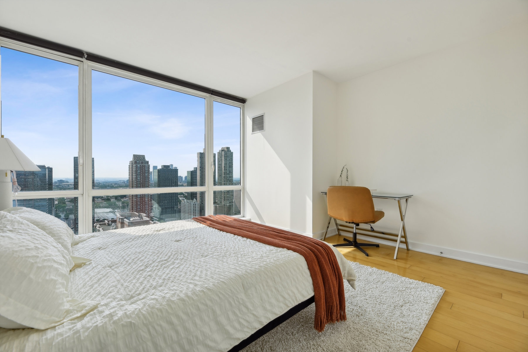 2 2nd St Unit# 3207