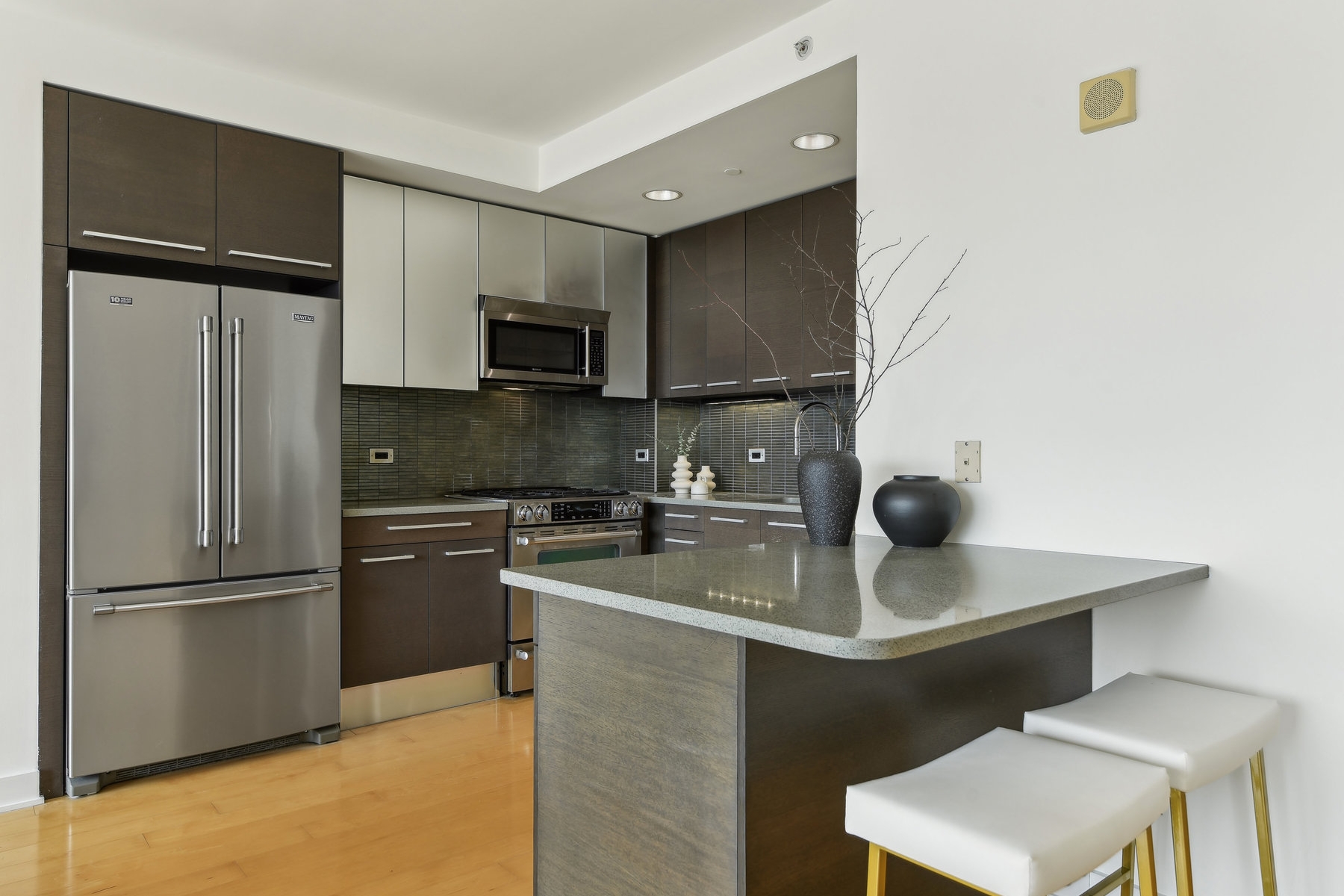 2 2nd St Unit# 3207