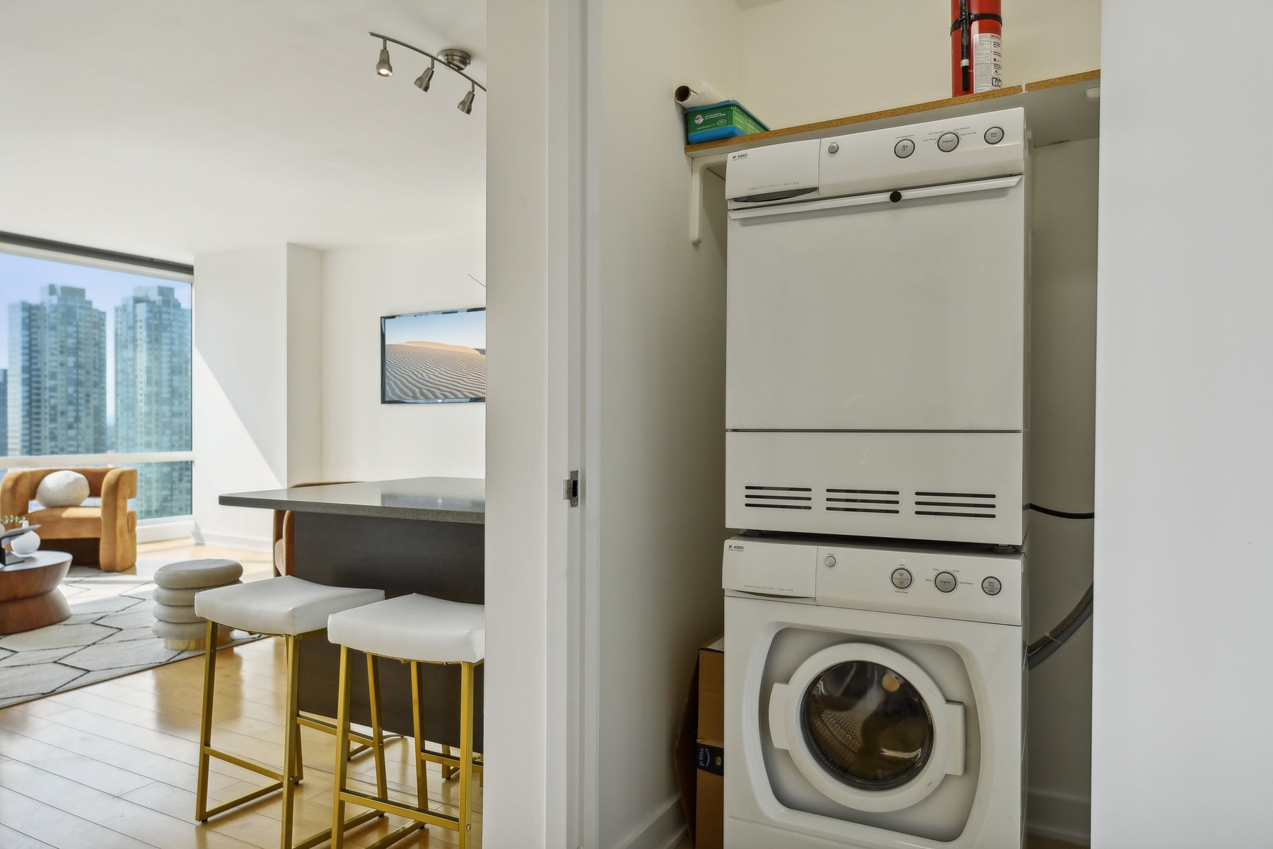2 2nd St Unit# 3207