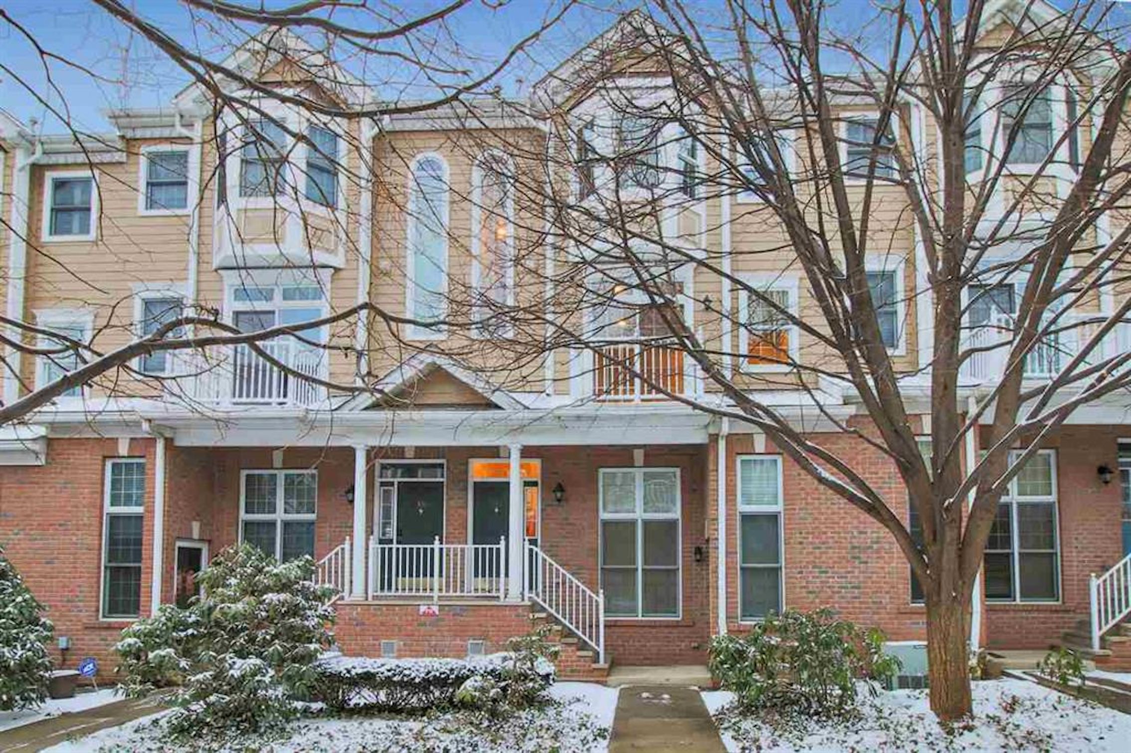 342 Oswego Court 