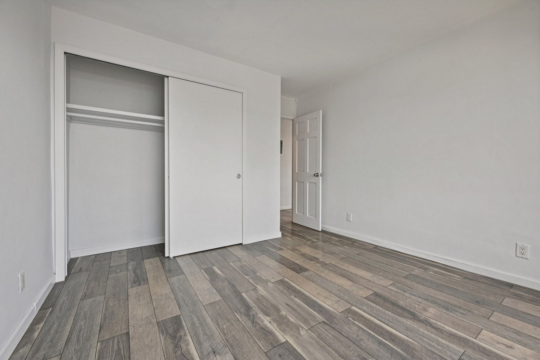 135 Montgomery St Unit# 13A