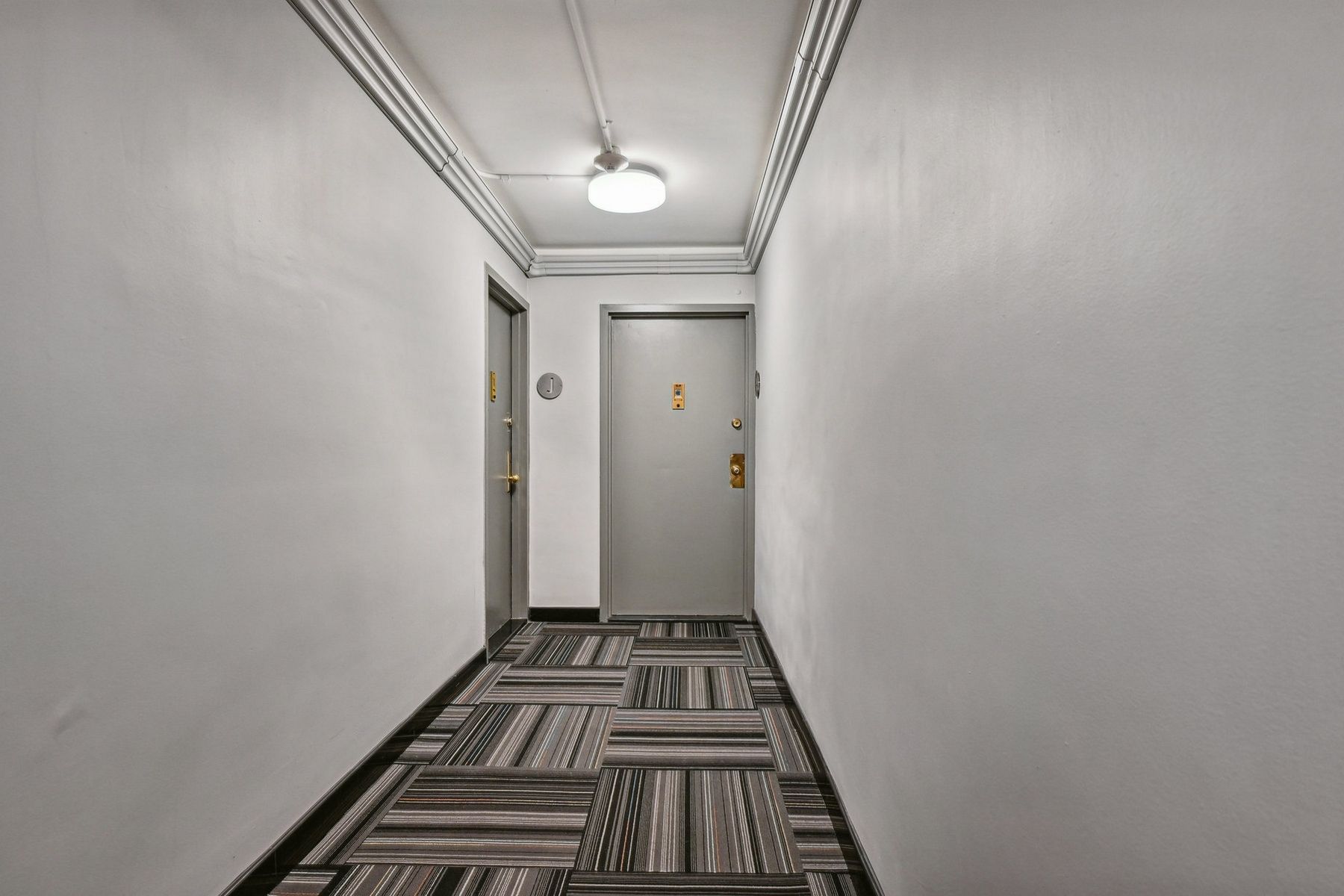 135 Montgomery St Unit# 13A