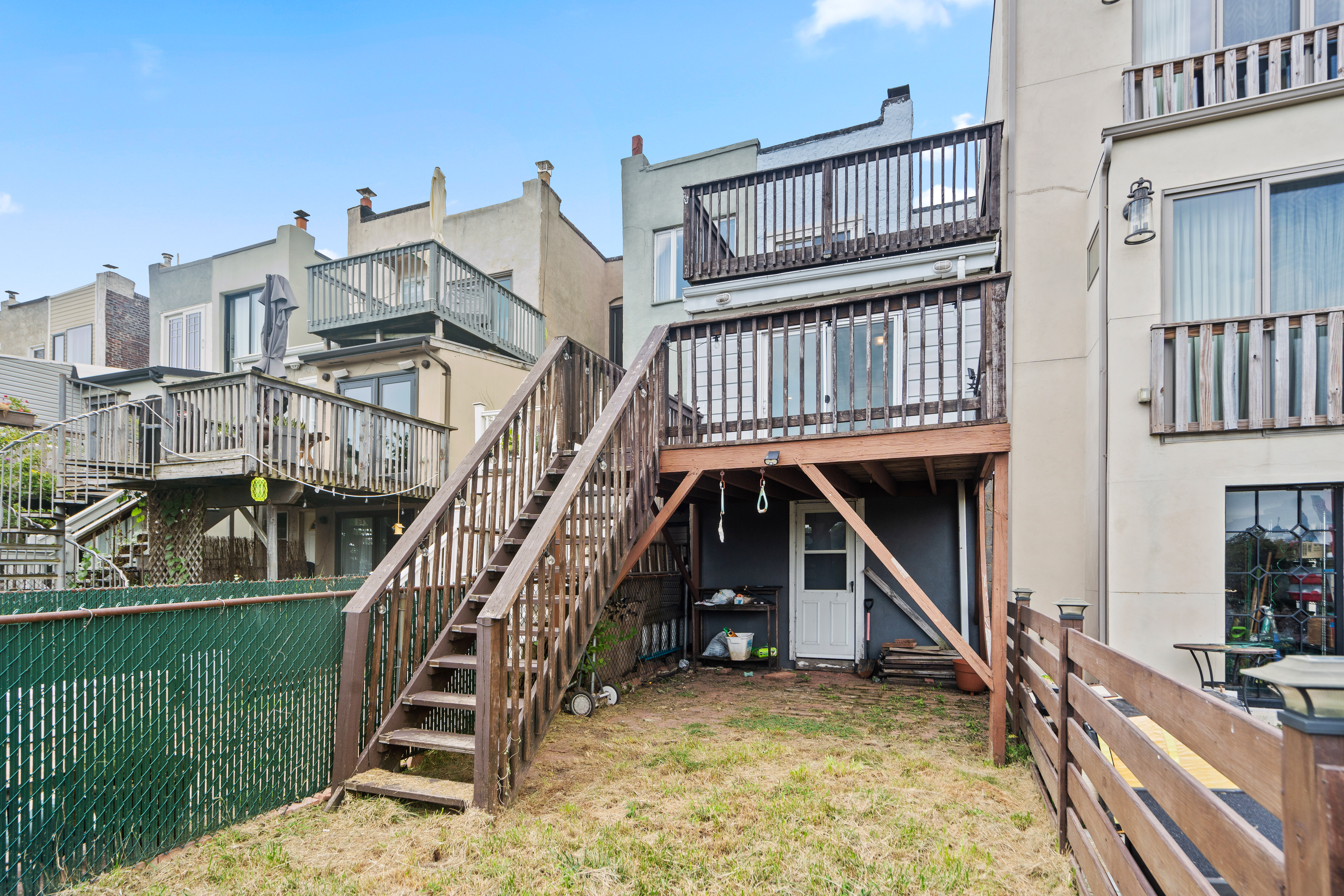 600 Gregory Ave 