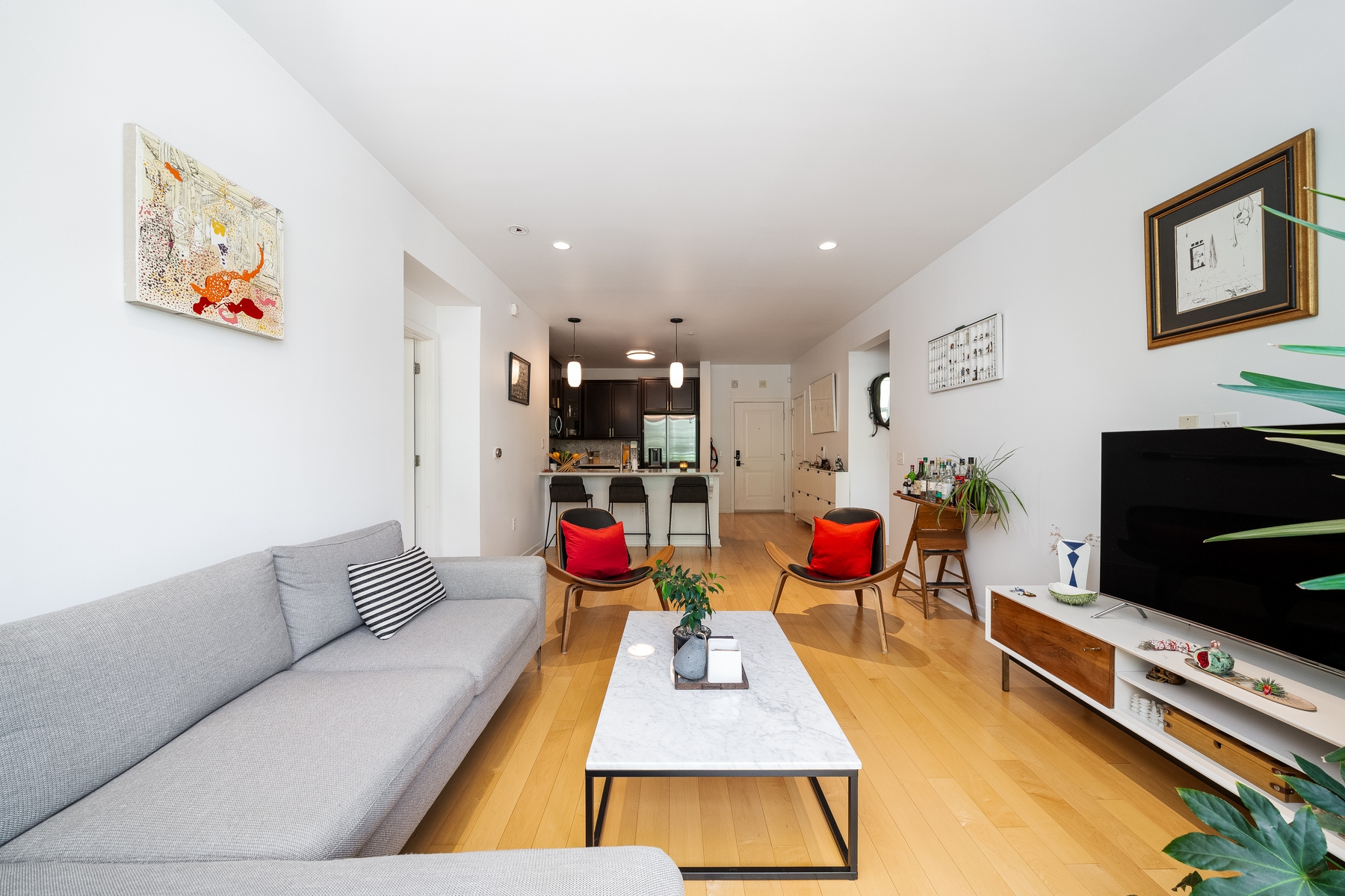 443 2nd St Unit# 310