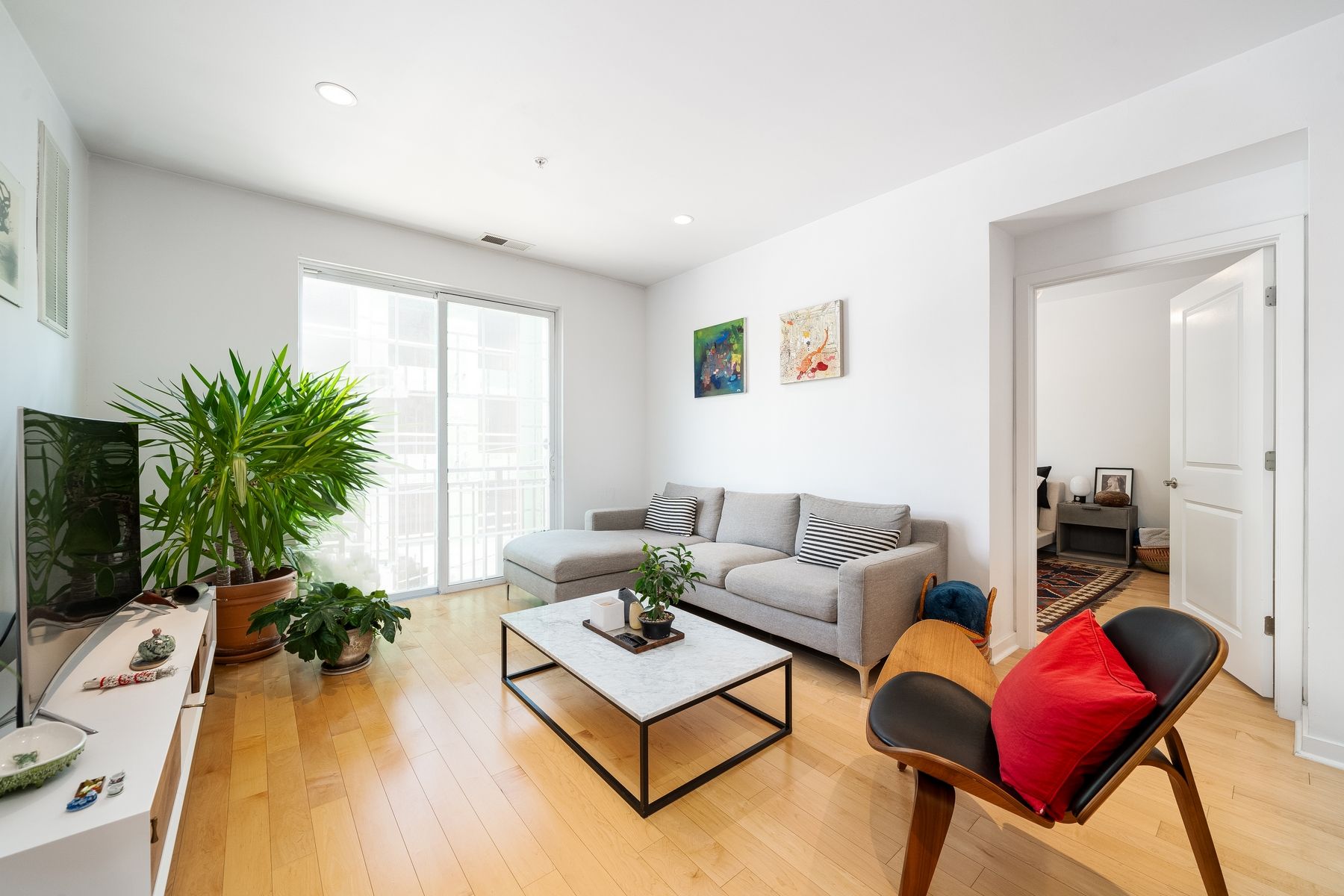 443 2nd St Unit# 310