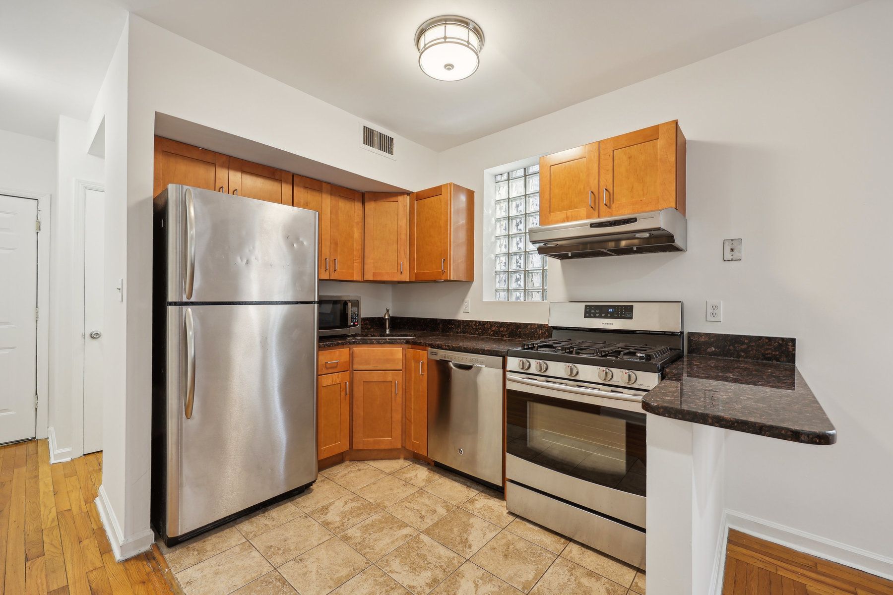 2700 Kennedy Blvd Unit# 105
