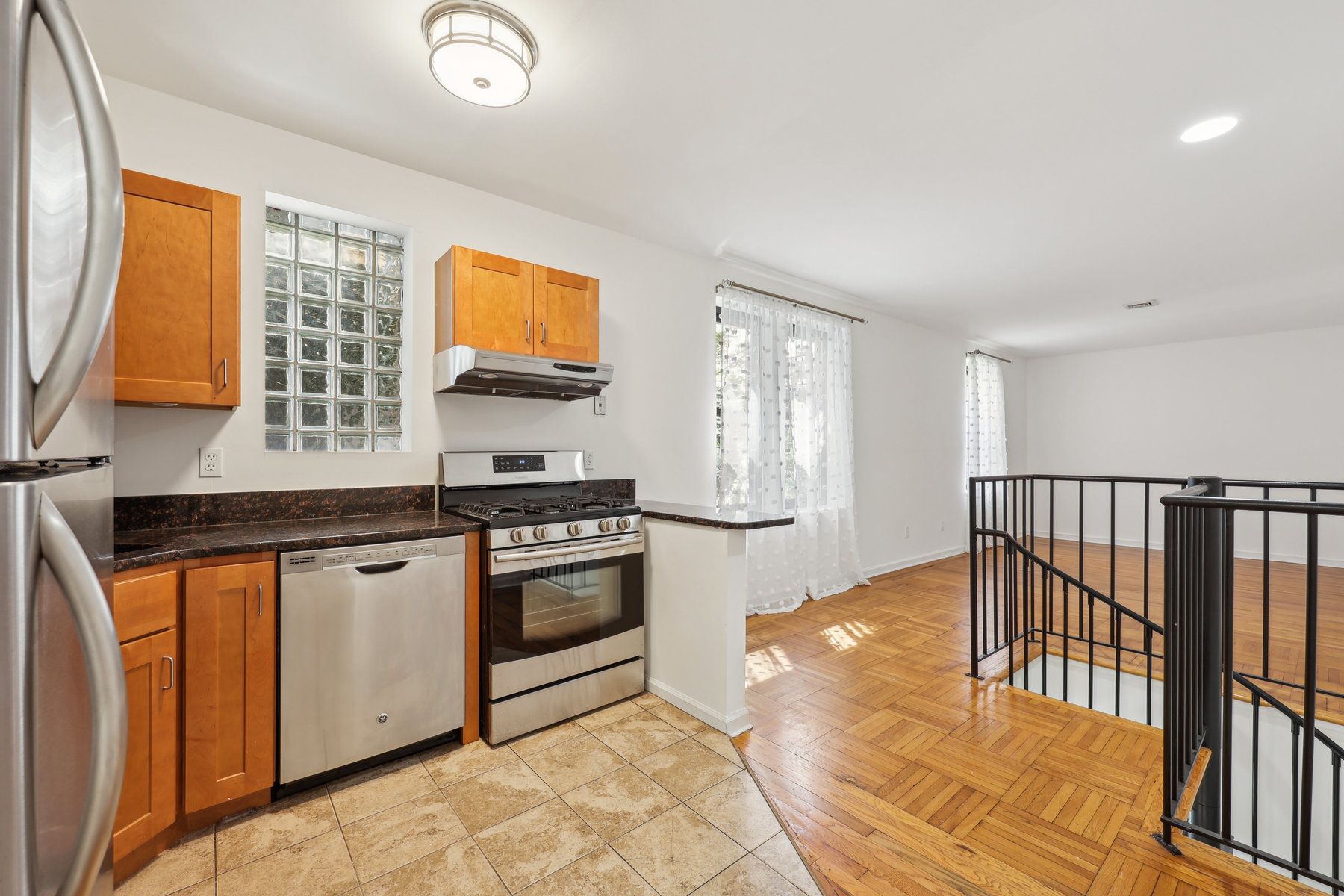2700 Kennedy Blvd Unit# 105
