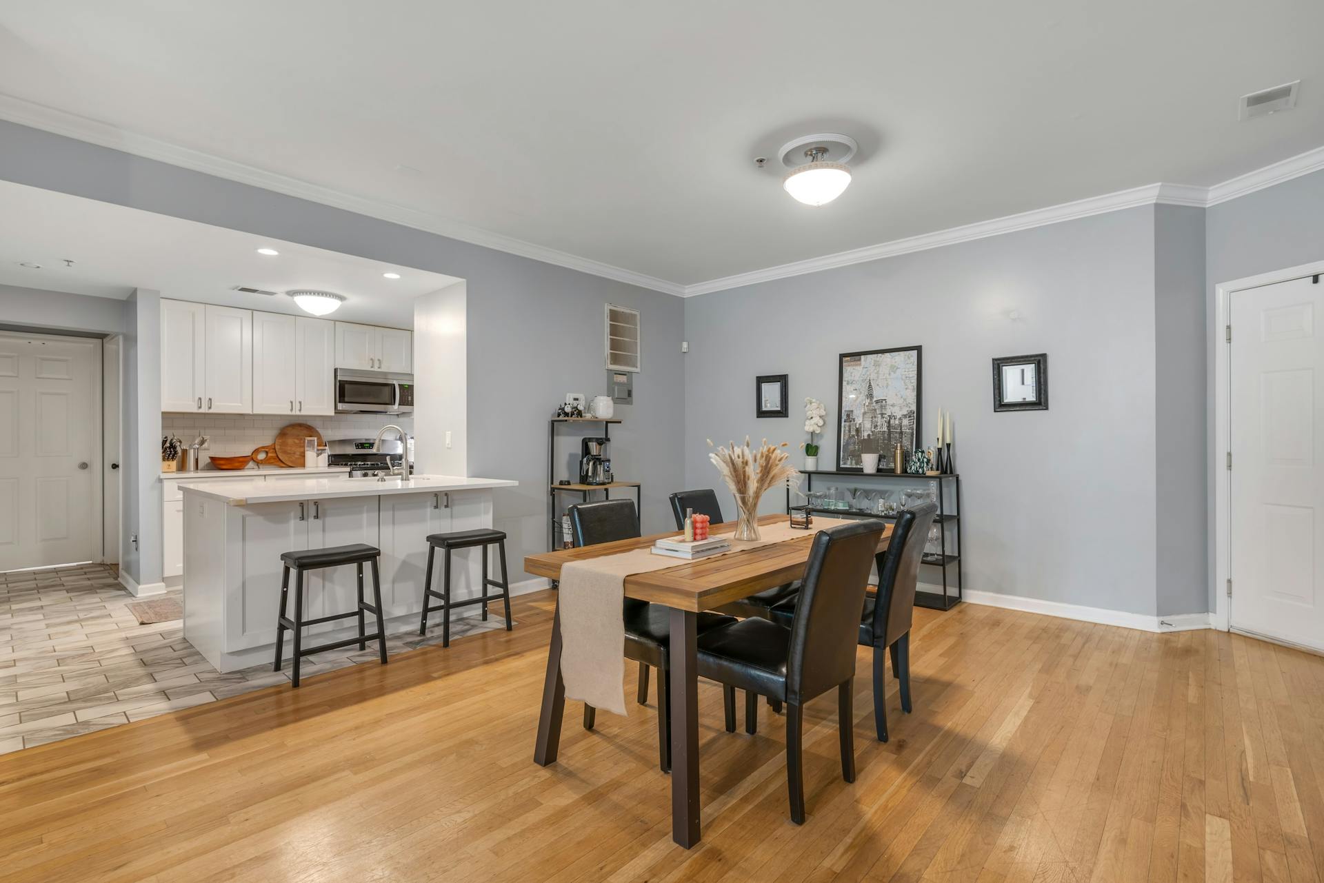 510 Monroe St Unit# 303