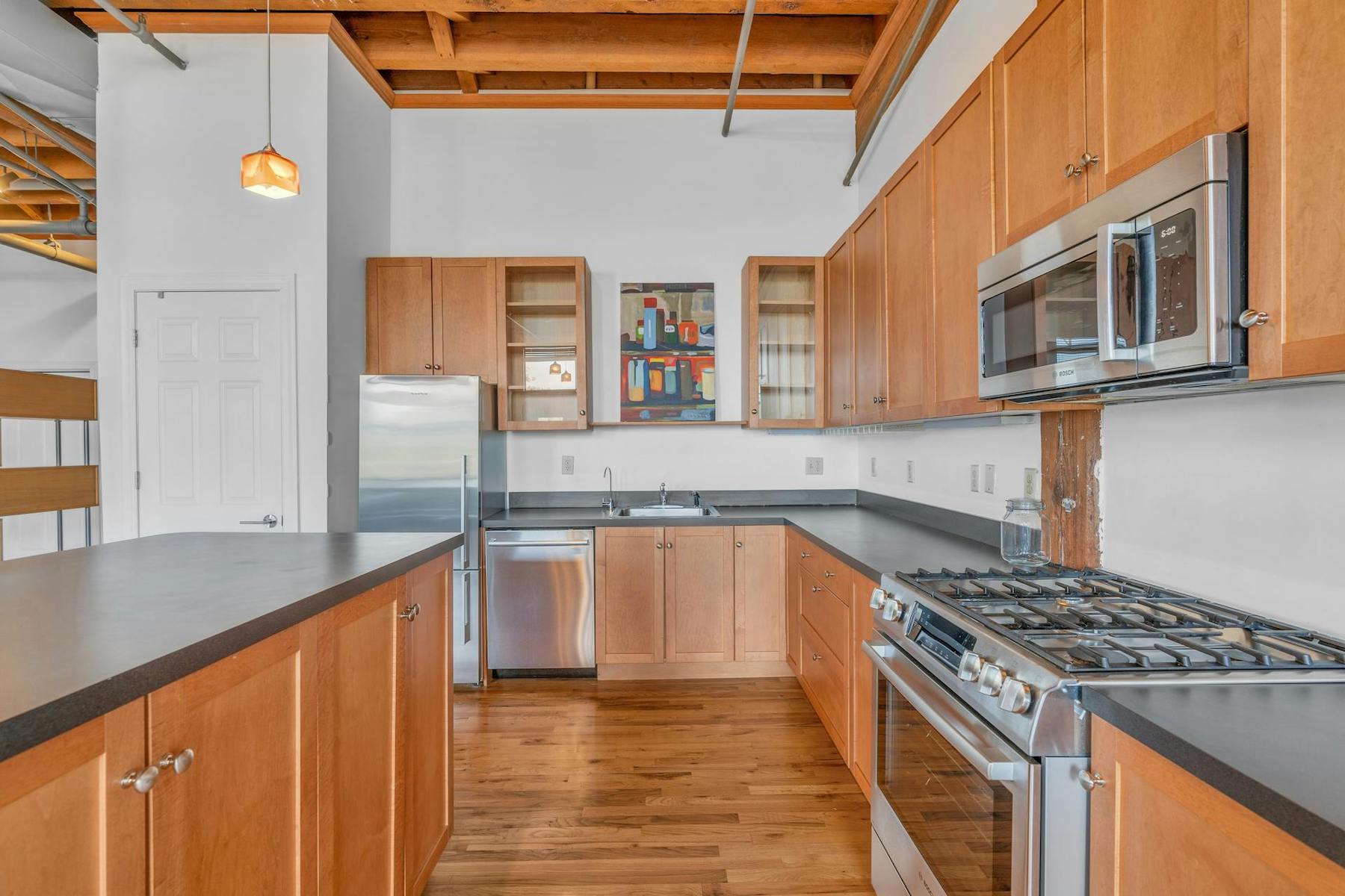 126 Webster Ave Unit# 3B