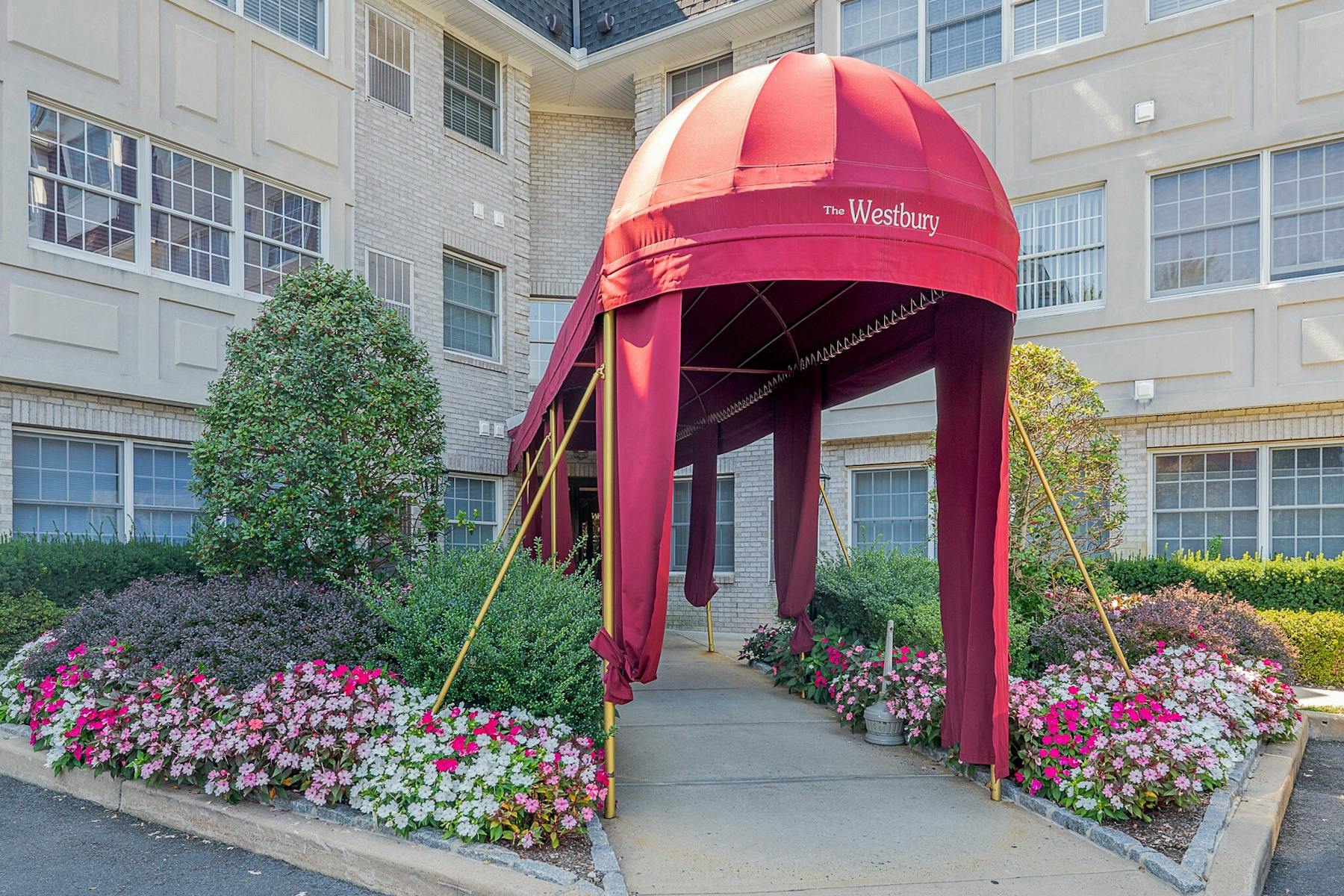 131 Clinton Pl Unit# 213