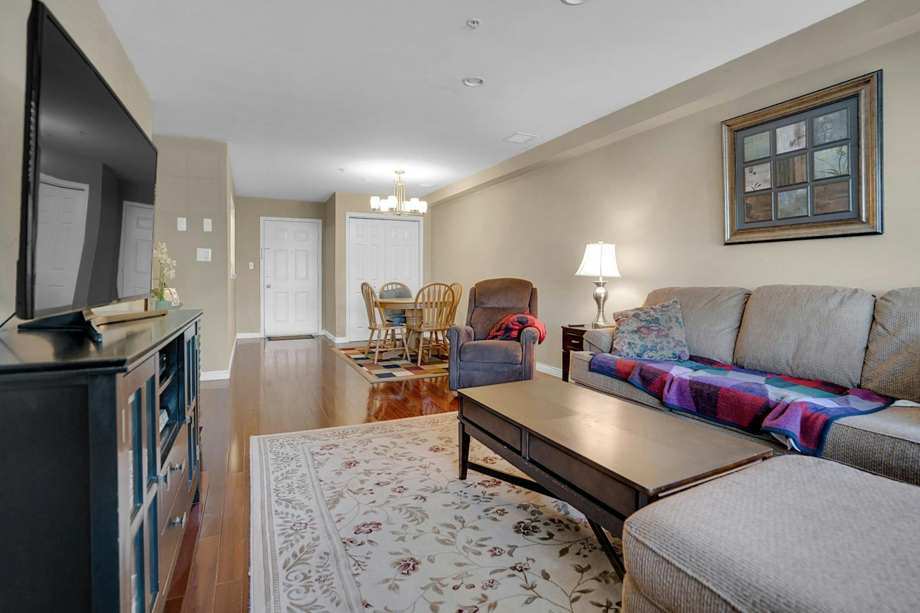 131 Clinton Pl Unit# 213