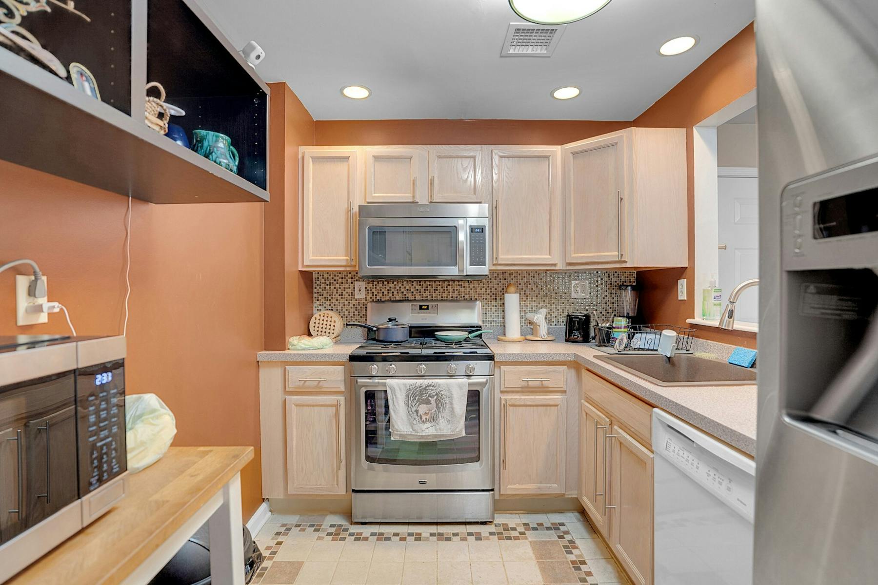 131 Clinton Pl Unit# 213