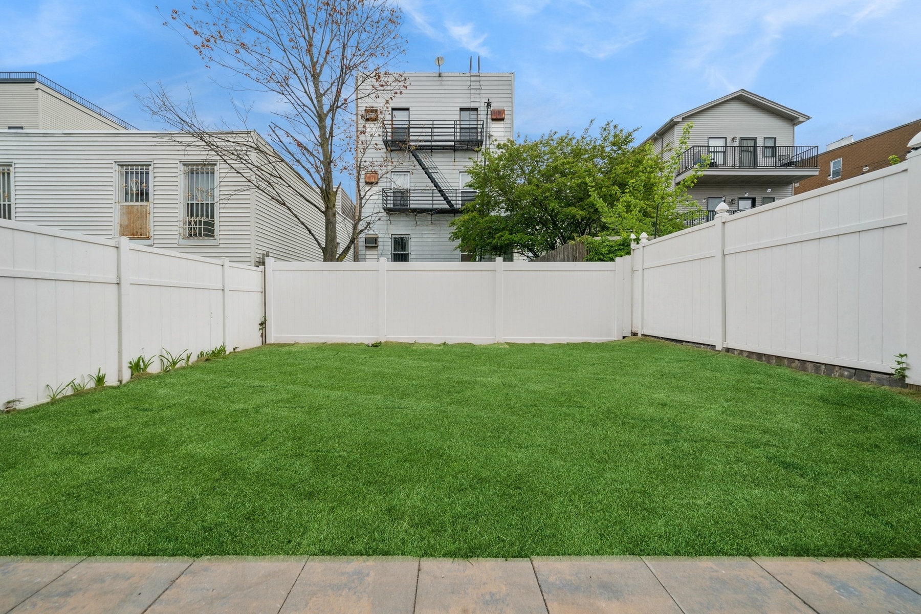 104 Zabriskie St Unit# 1