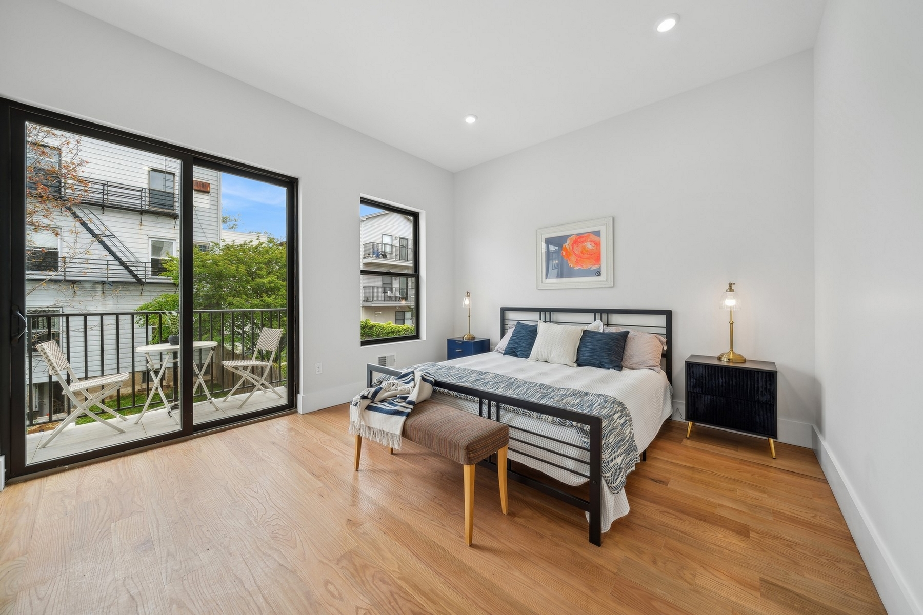 104 Zabriskie St Unit# 1