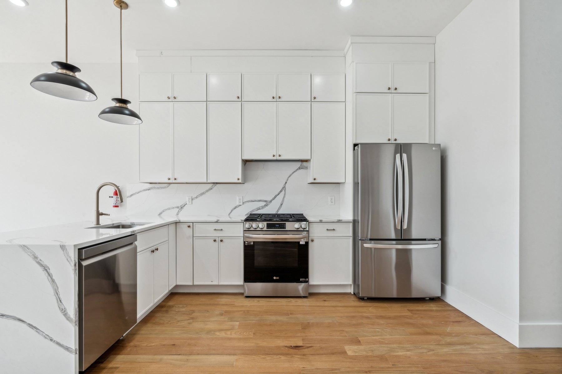 104 Zabriskie St Unit# 1