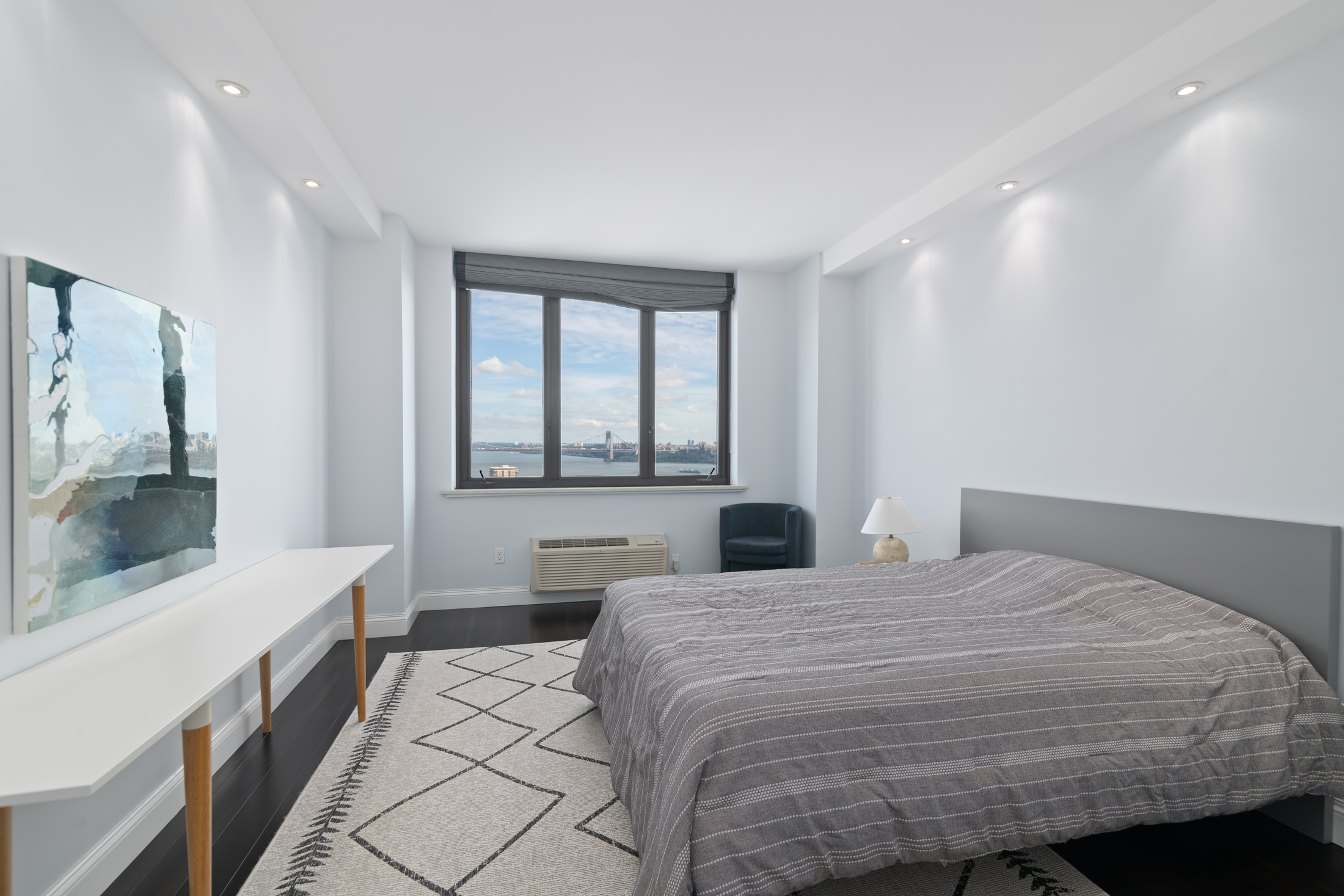 100 Carlyle Drive #16MN 
