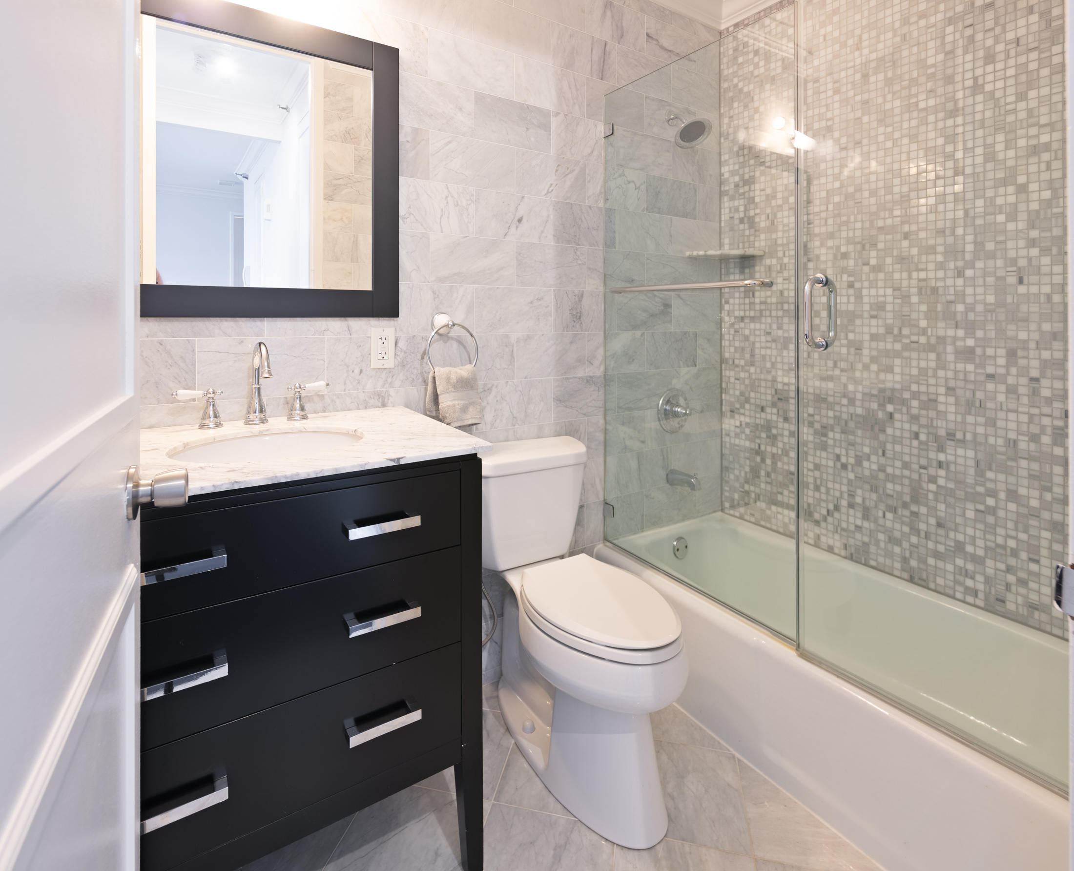 100 Carlyle Drive #16MN 
